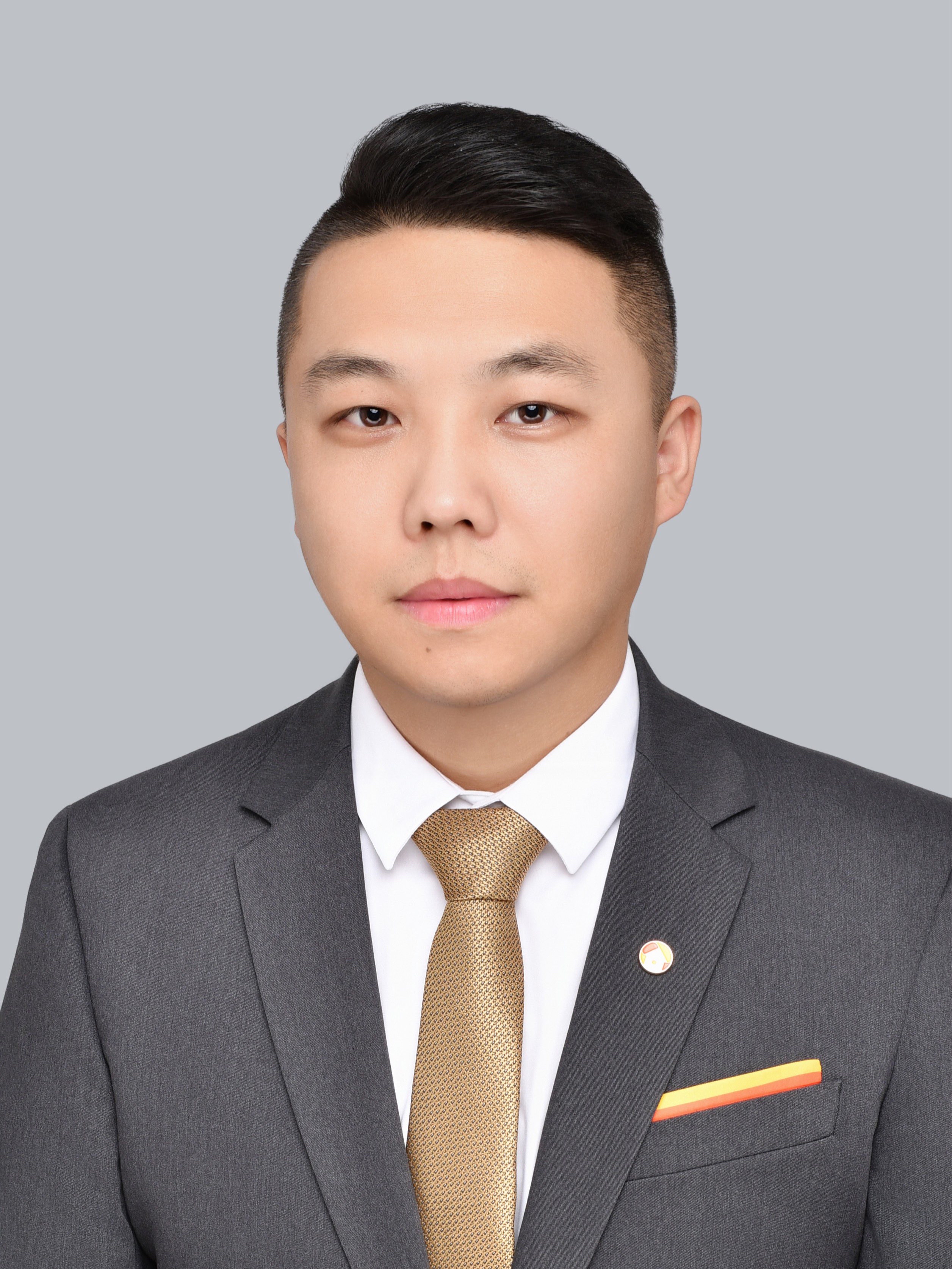 尹俊秀