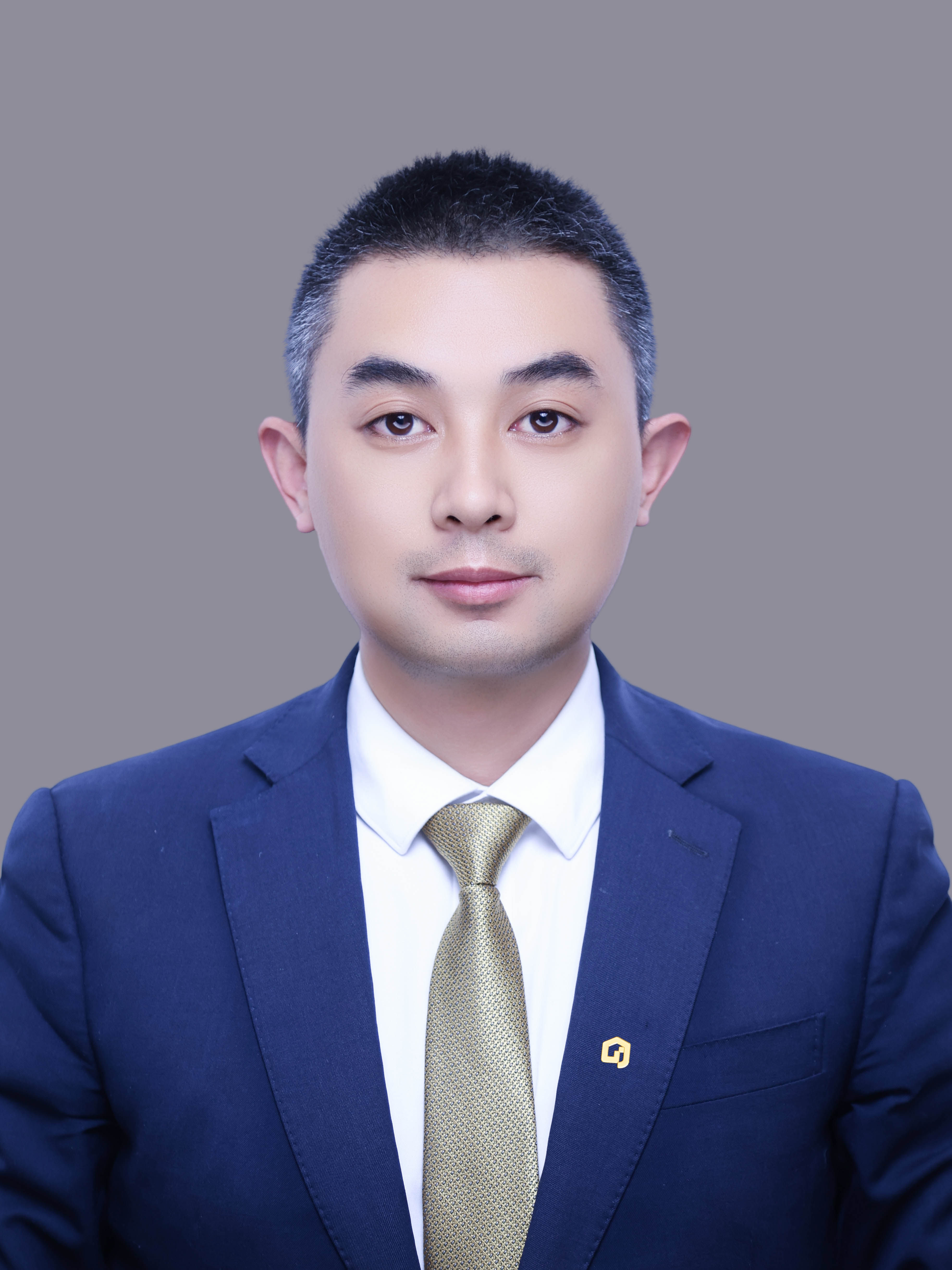 我爱我家经纪人曹新龙
