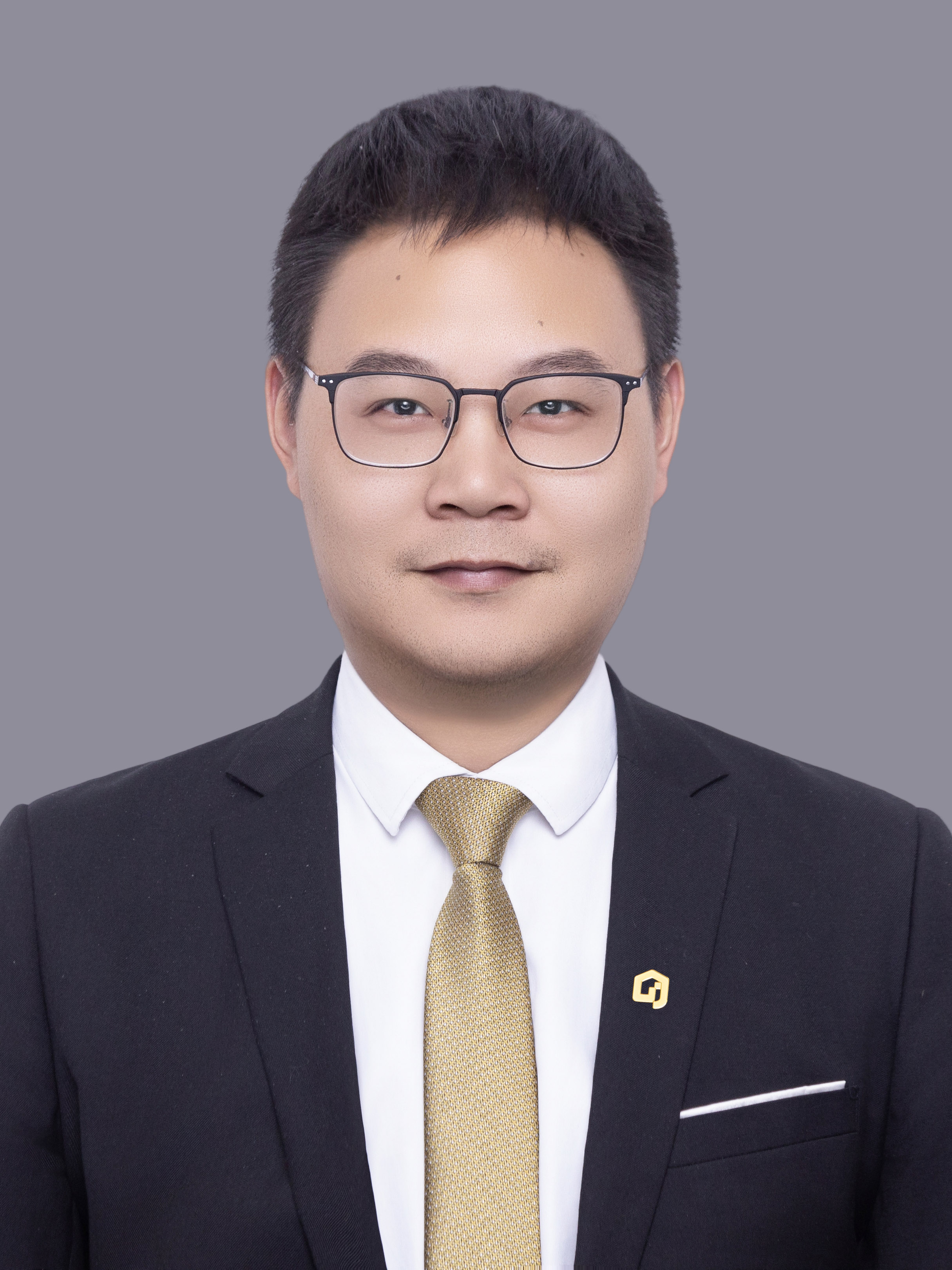 我爱我家经纪人余斌