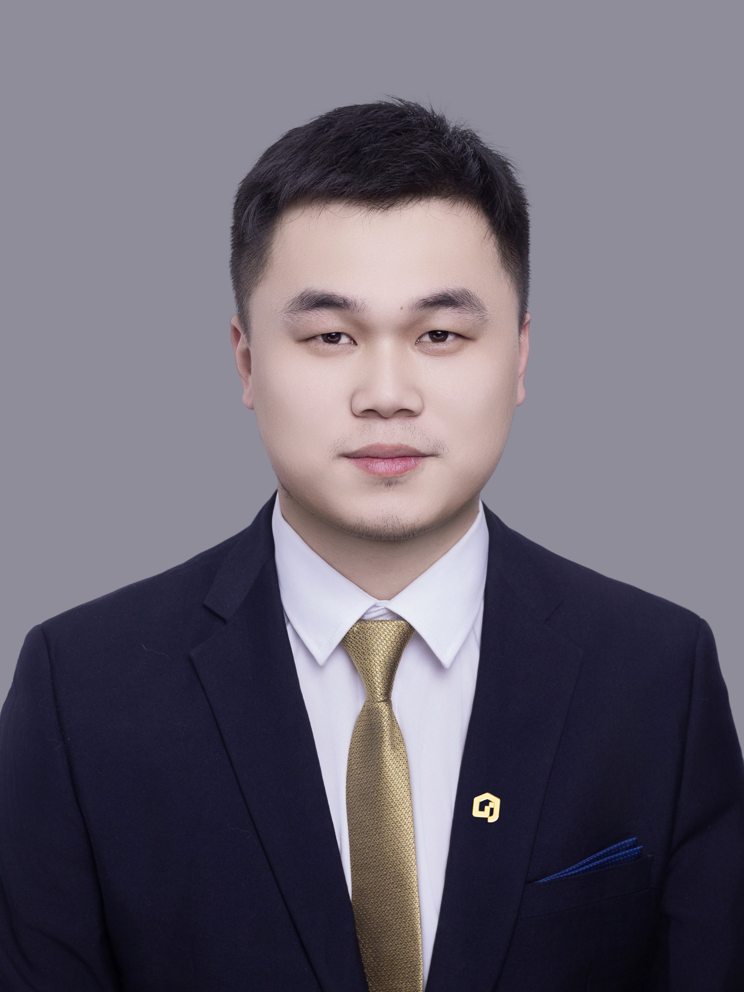 我爱我家经纪人陈英栋