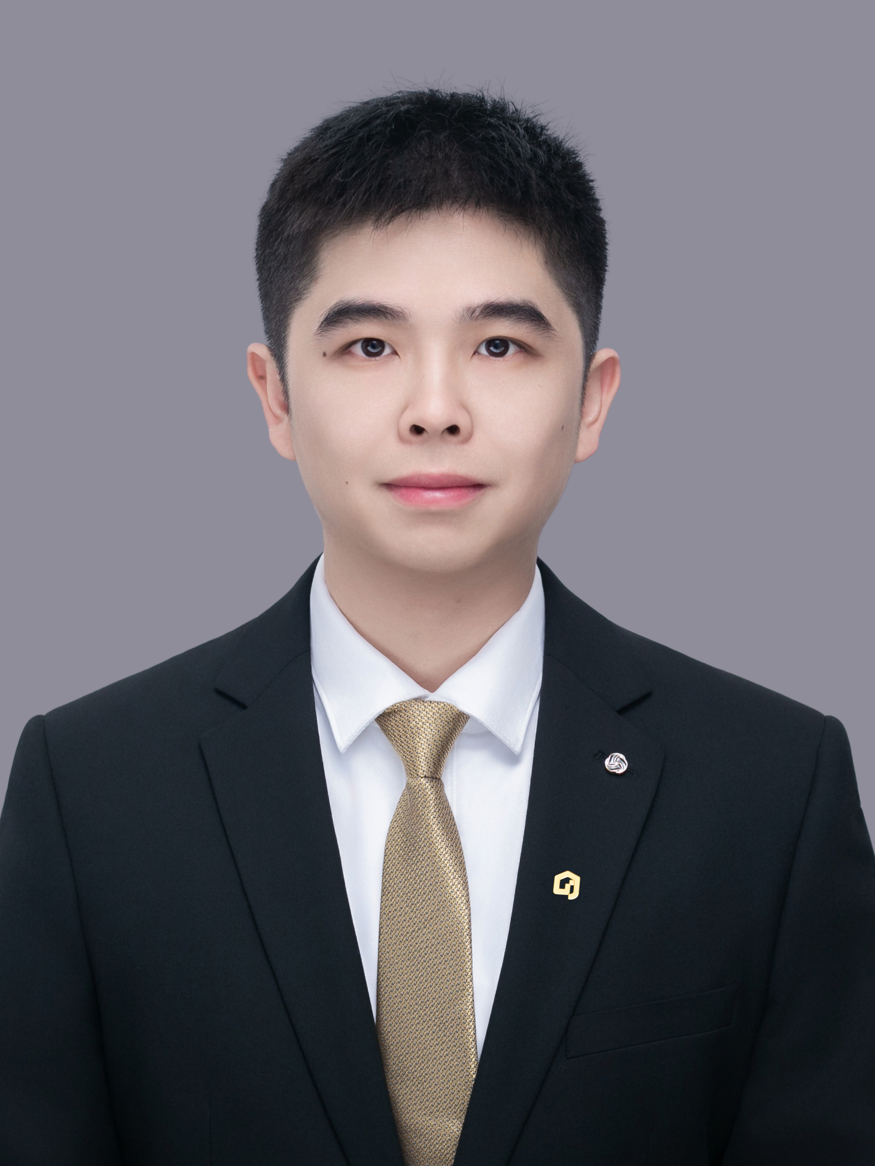 经纪人郑镇军