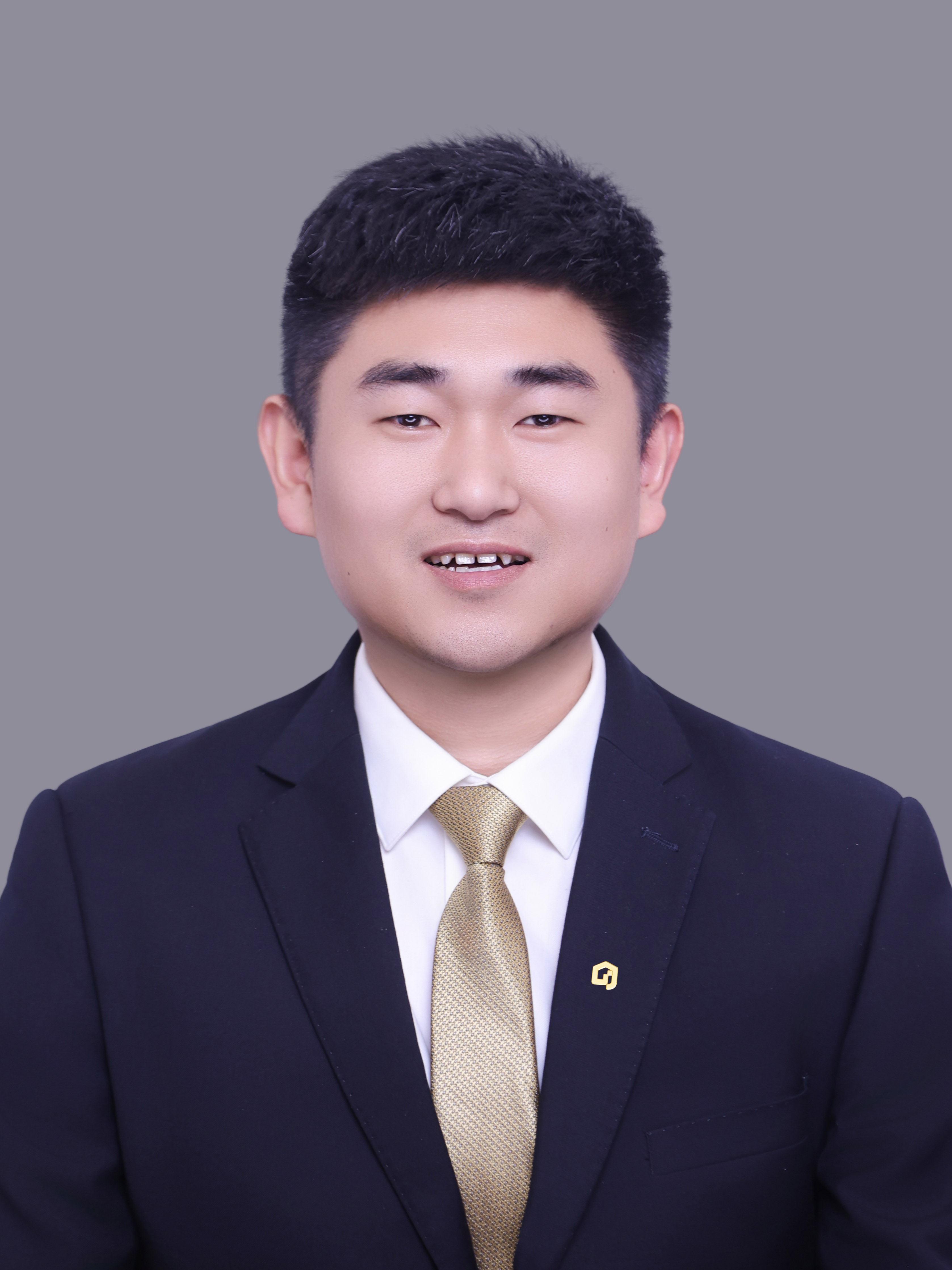 我爱我家经纪人柴华飞