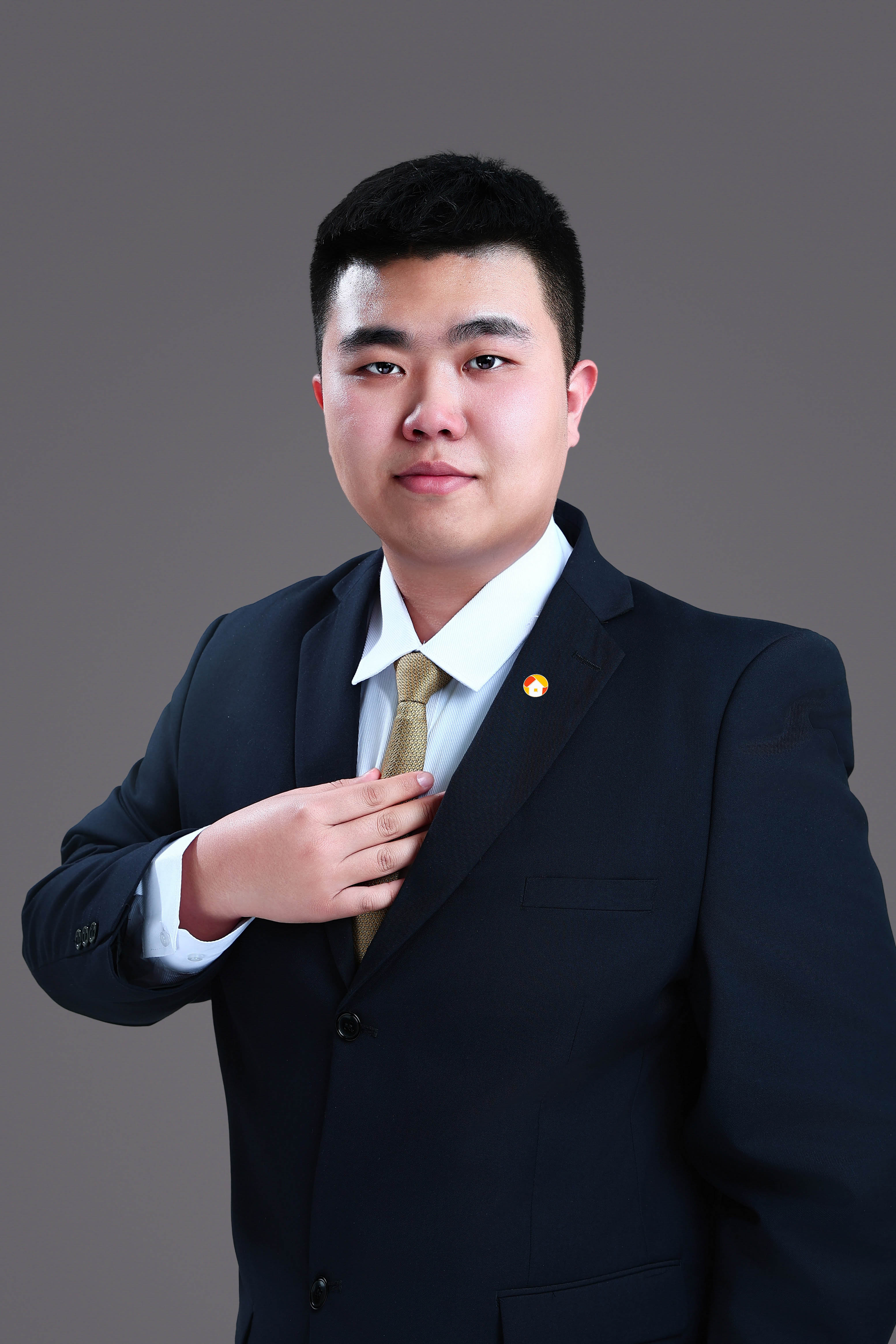 经纪人隋东宇