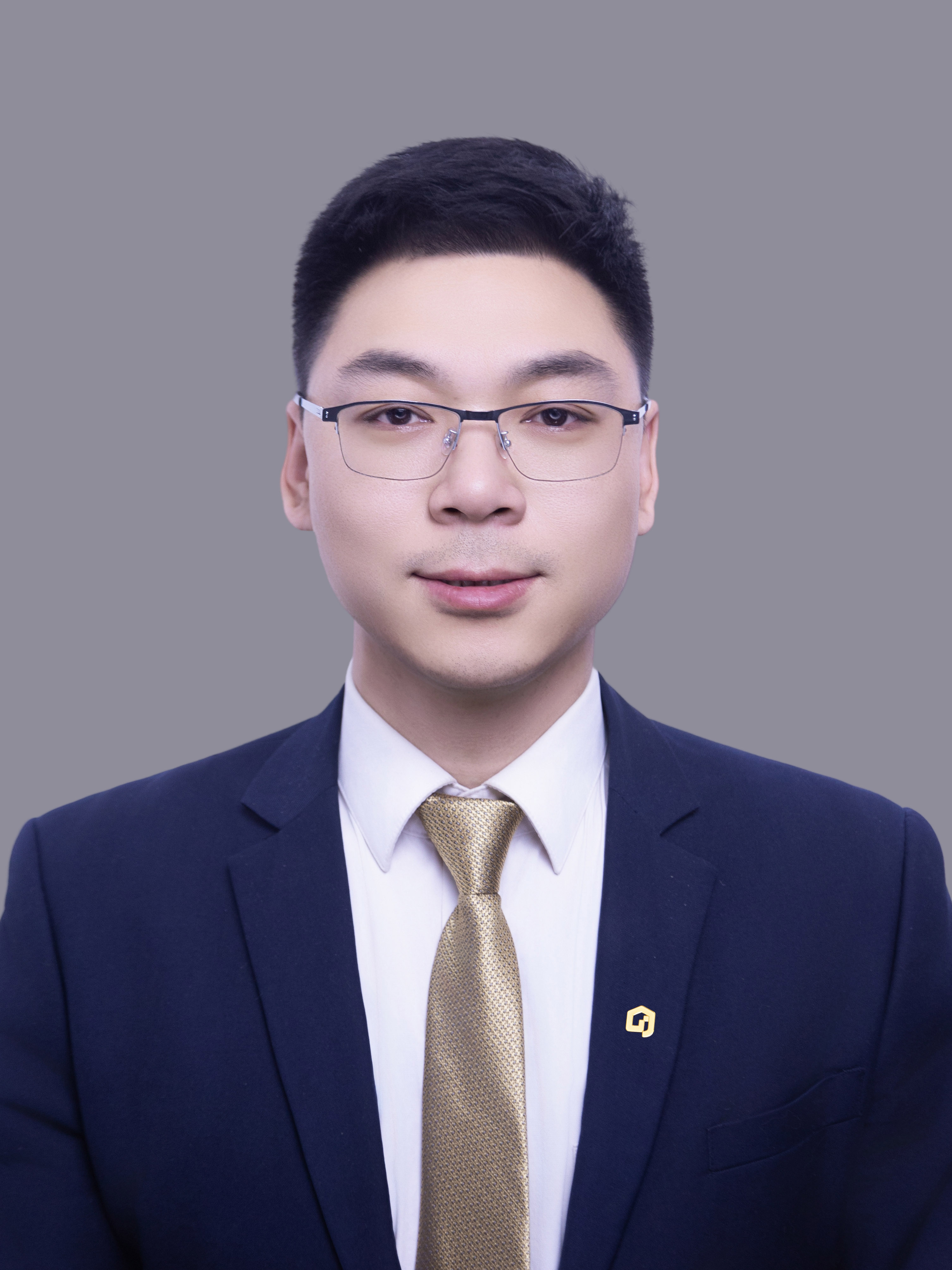 我爱我家经纪人冯雪礼
