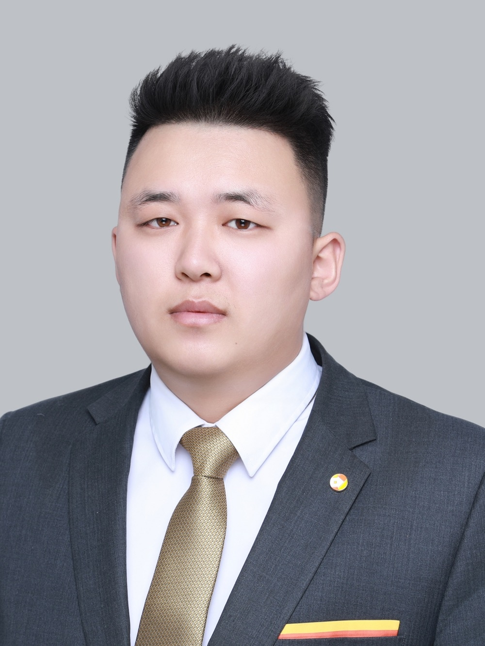 我爱我家经纪人李智航