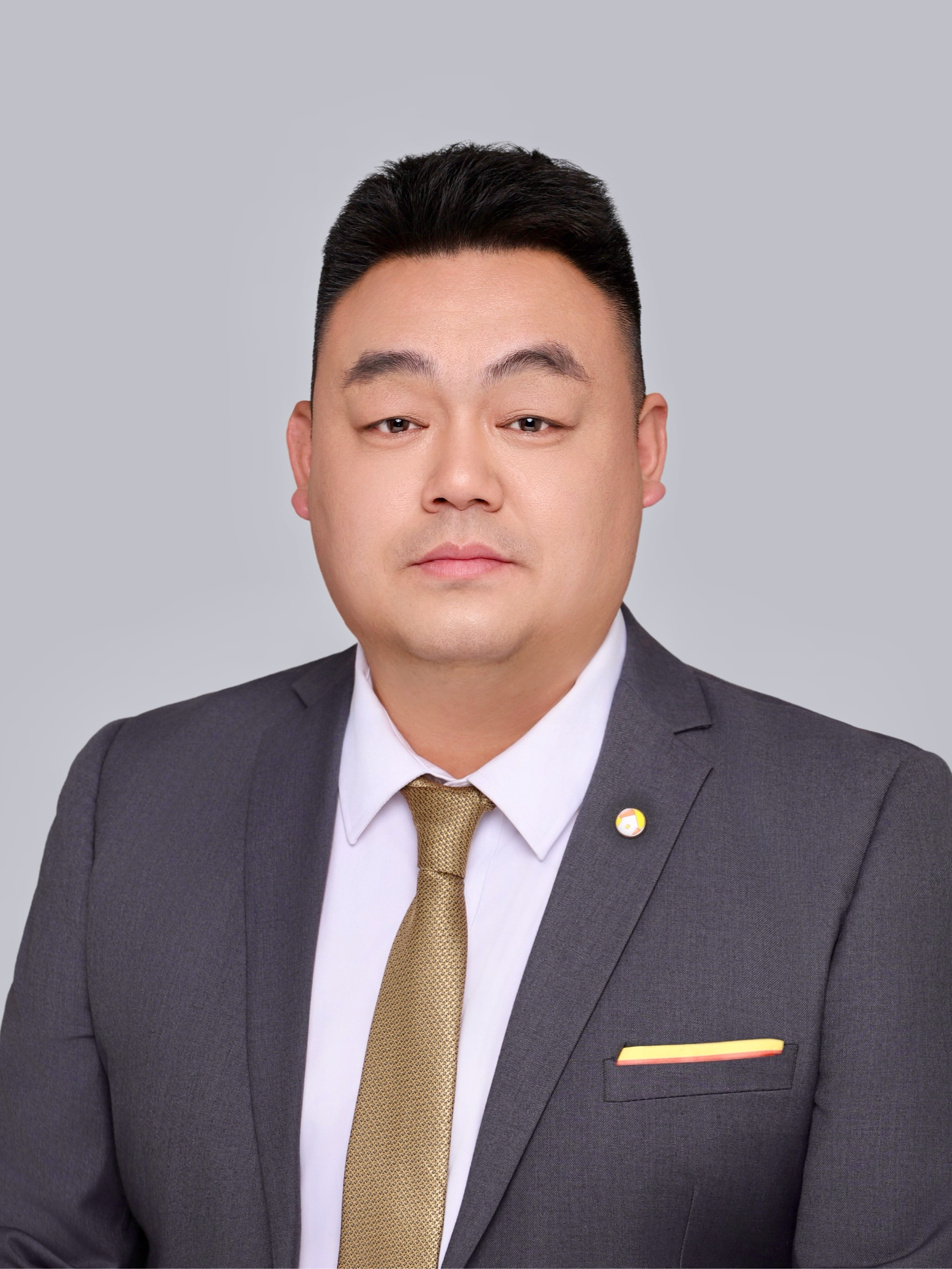 我爱我家经纪人程海斌