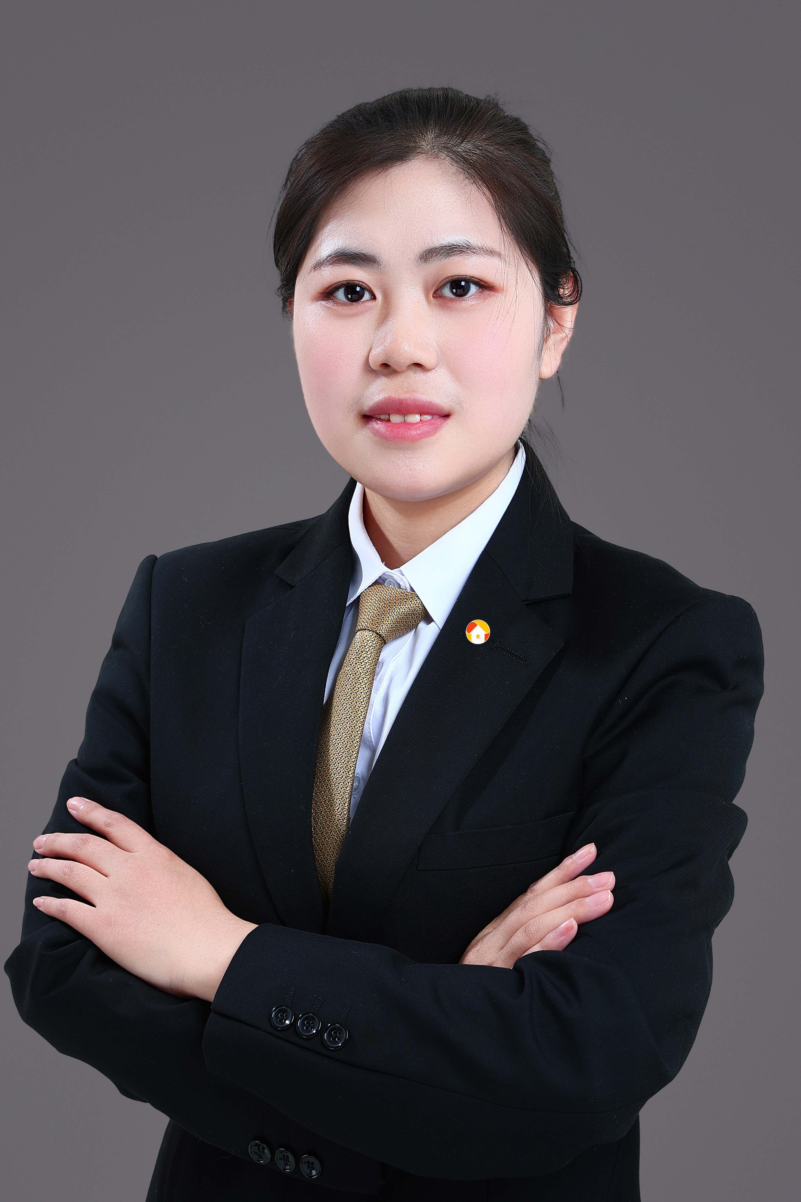 我爱我家经纪人梁桂娜