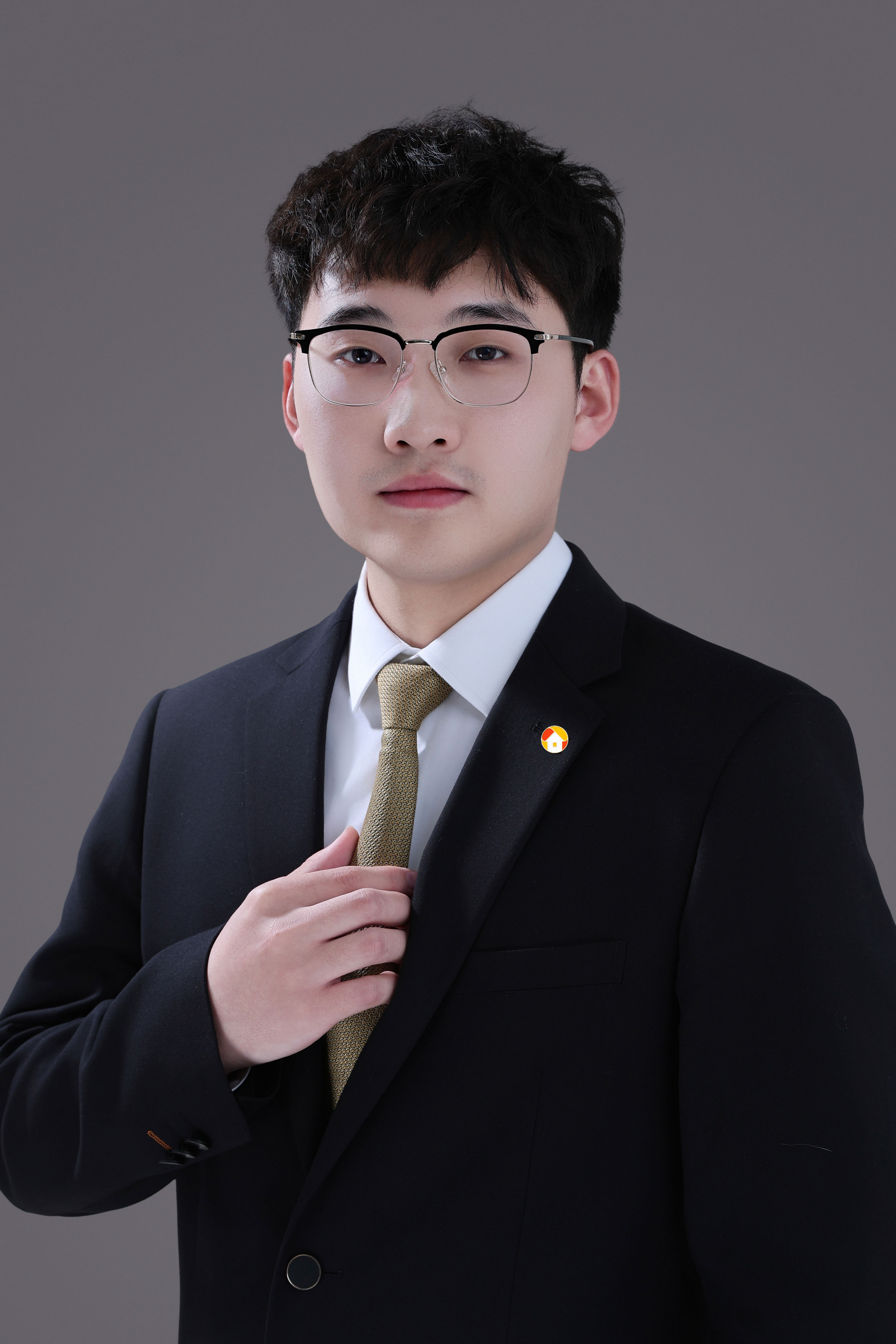 我爱我家经纪人温阳辉
