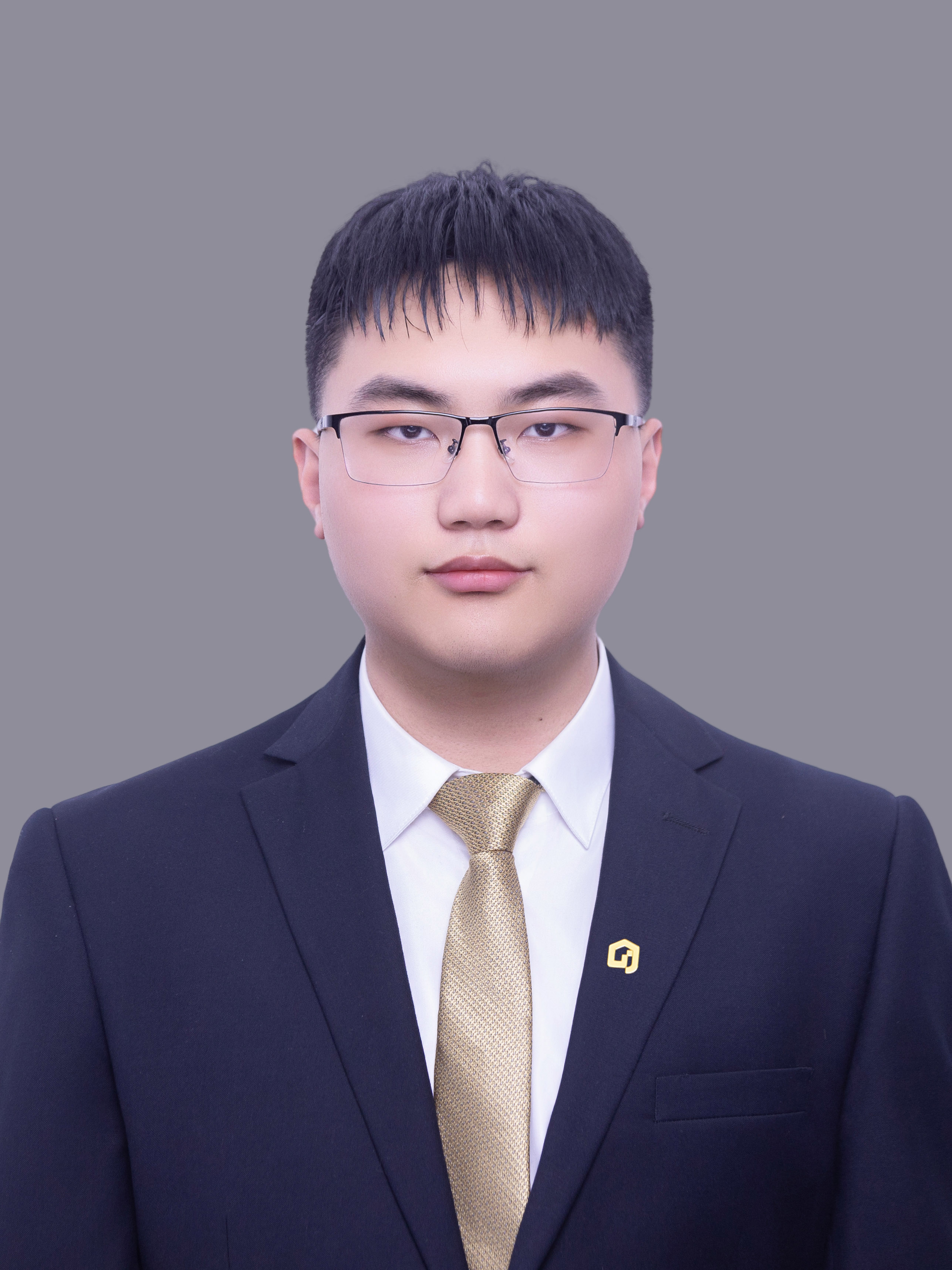 我爱我家经纪人周毅宇