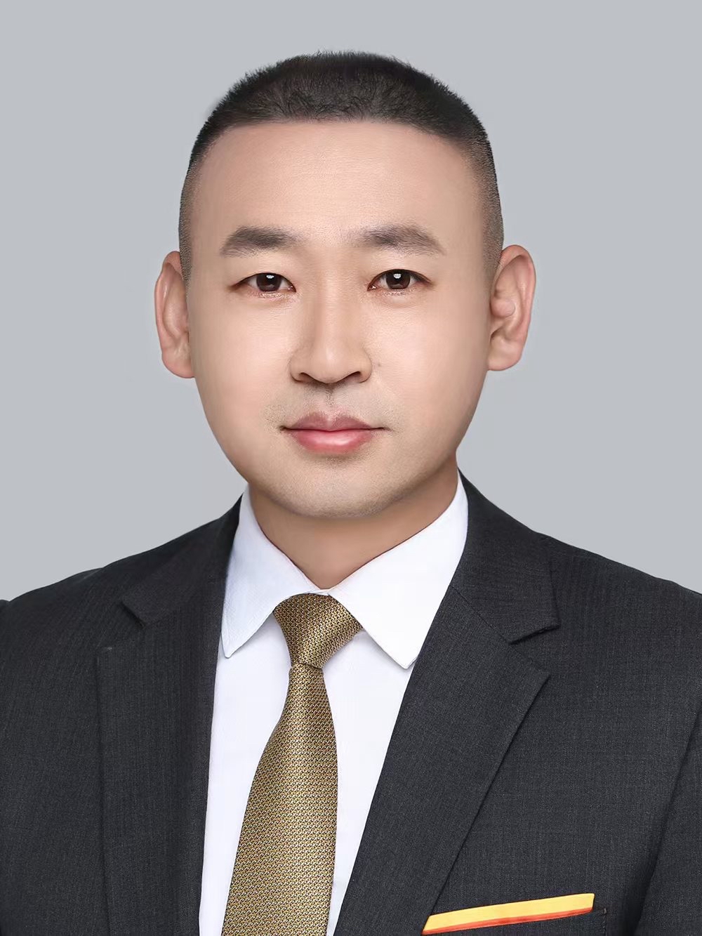 我爱我家经纪人谢峰