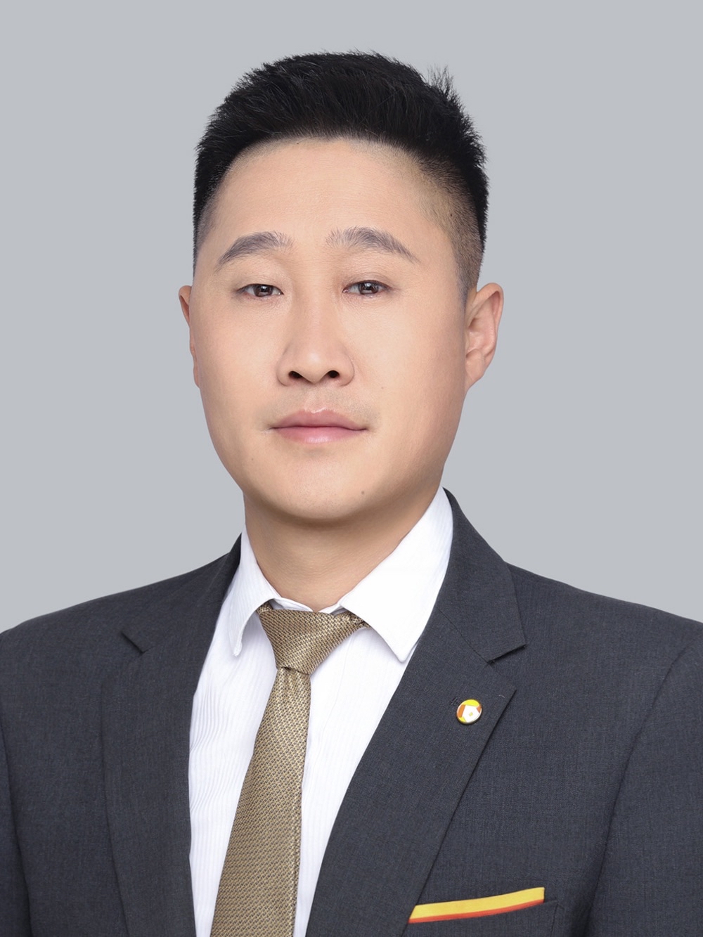 我爱我家经纪人王庆