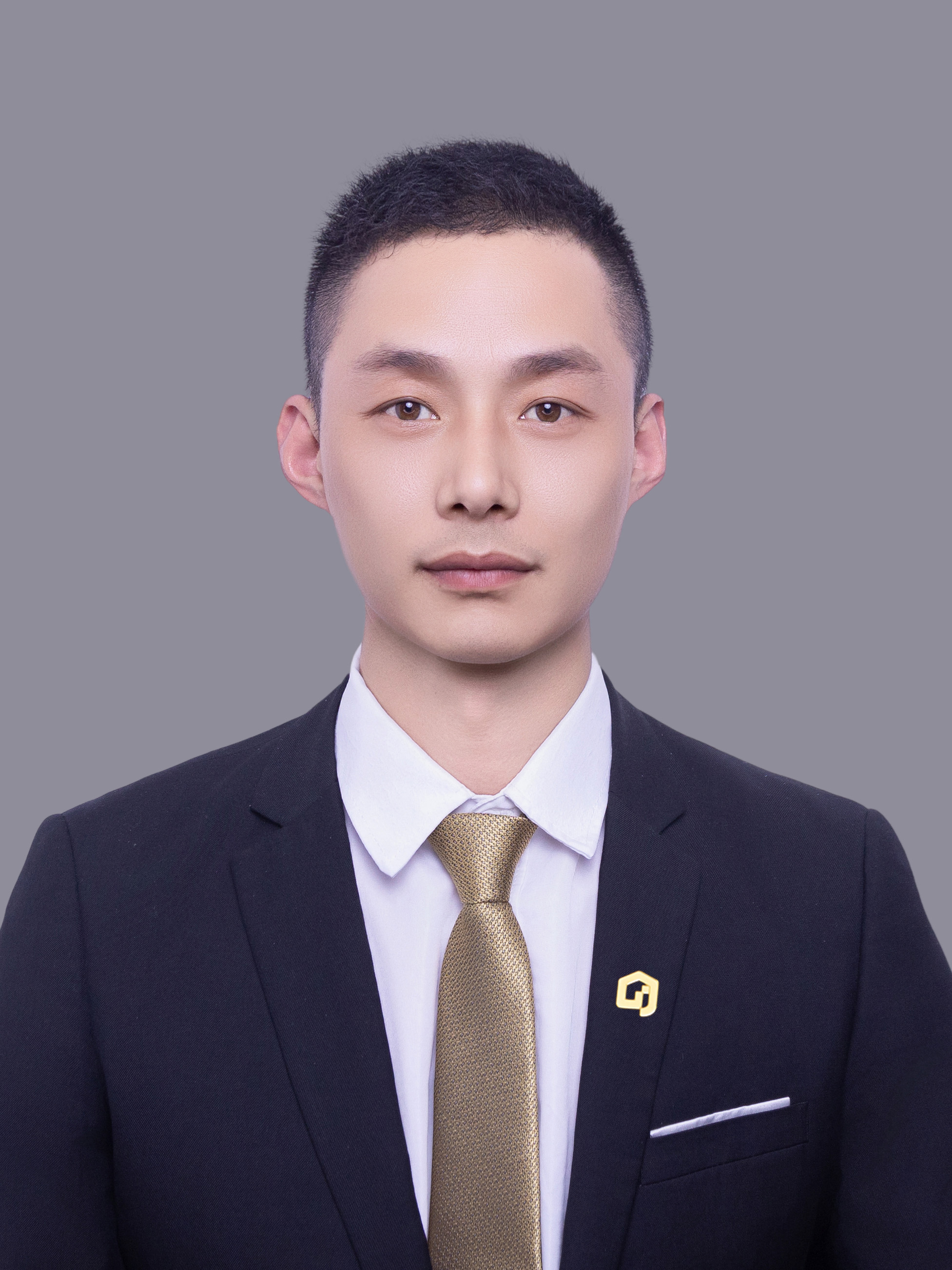 我爱我家经纪人张星林