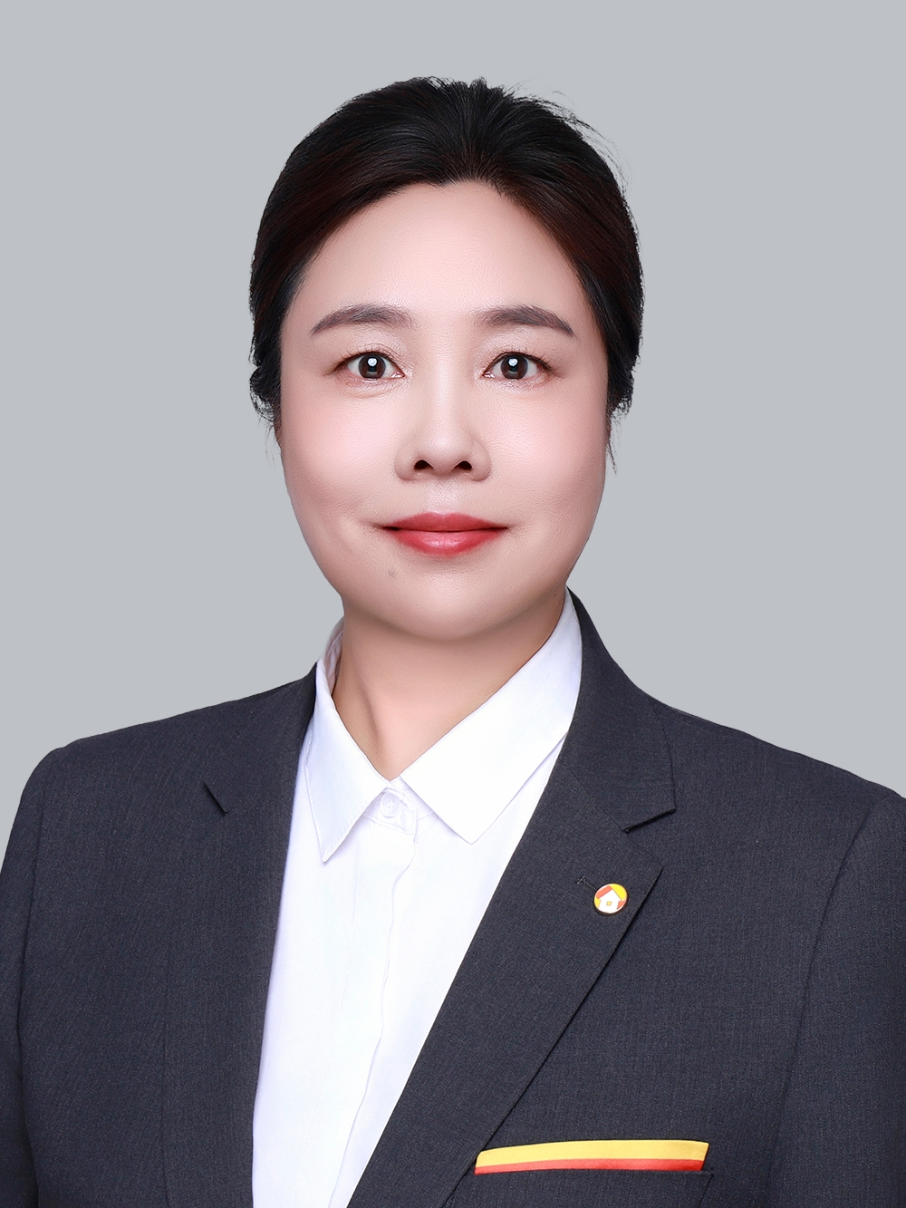我爱我家经纪人何学莉