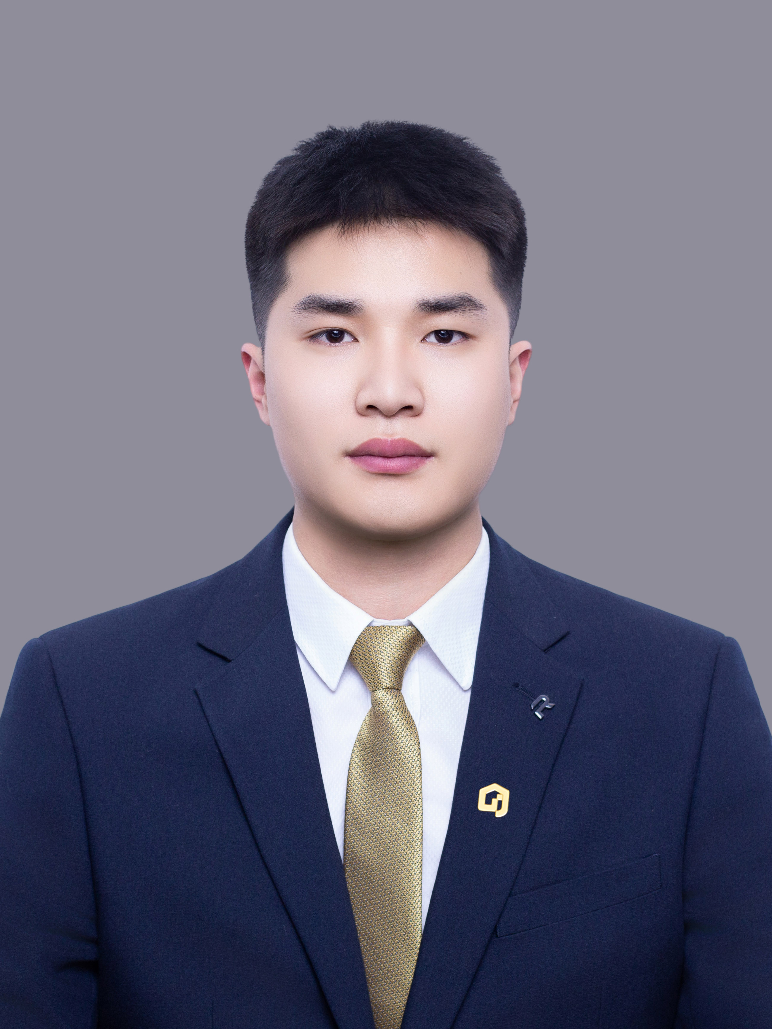 我爱我家经纪人季尹杰