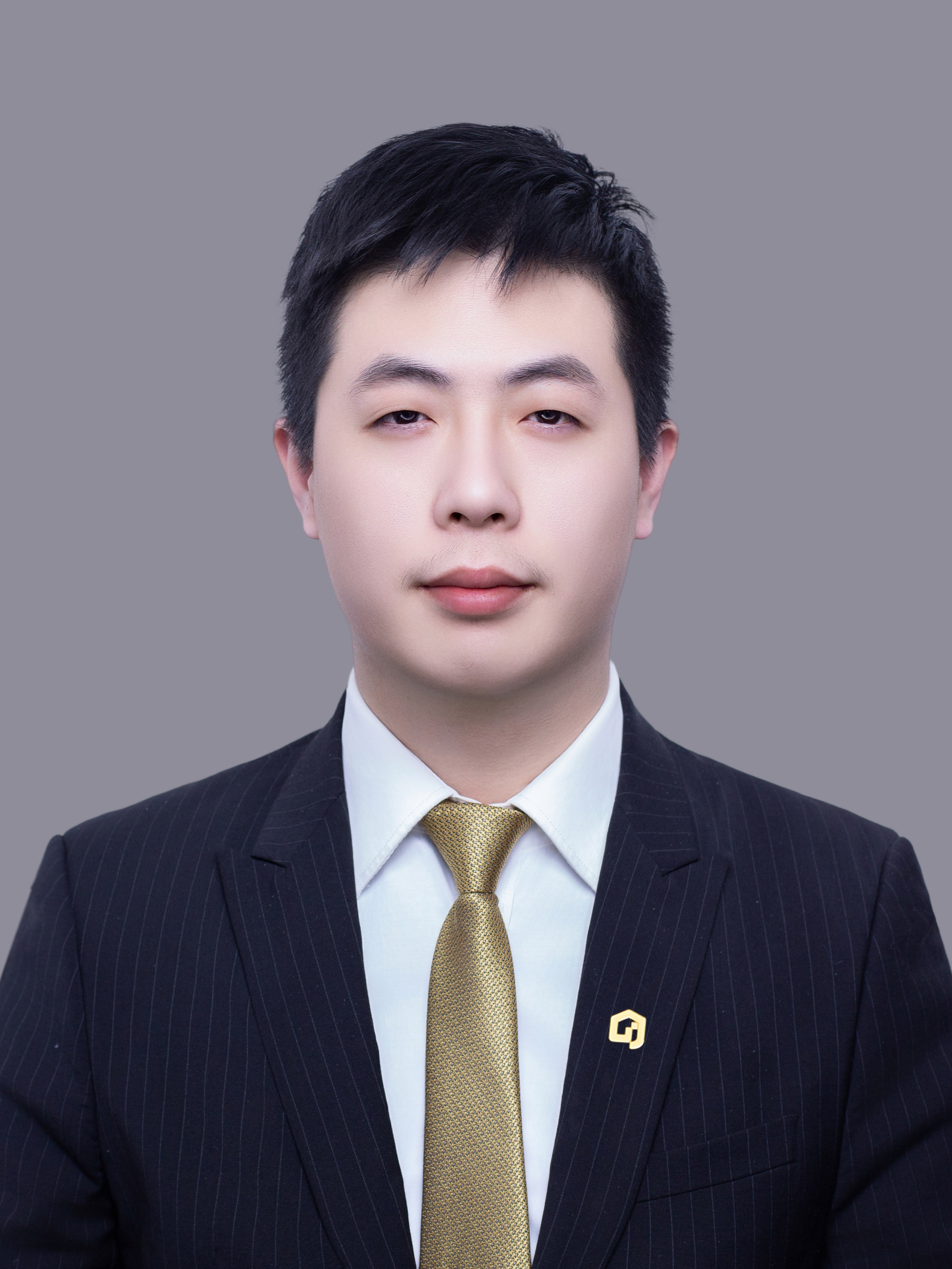 我爱我家经纪人章天赐