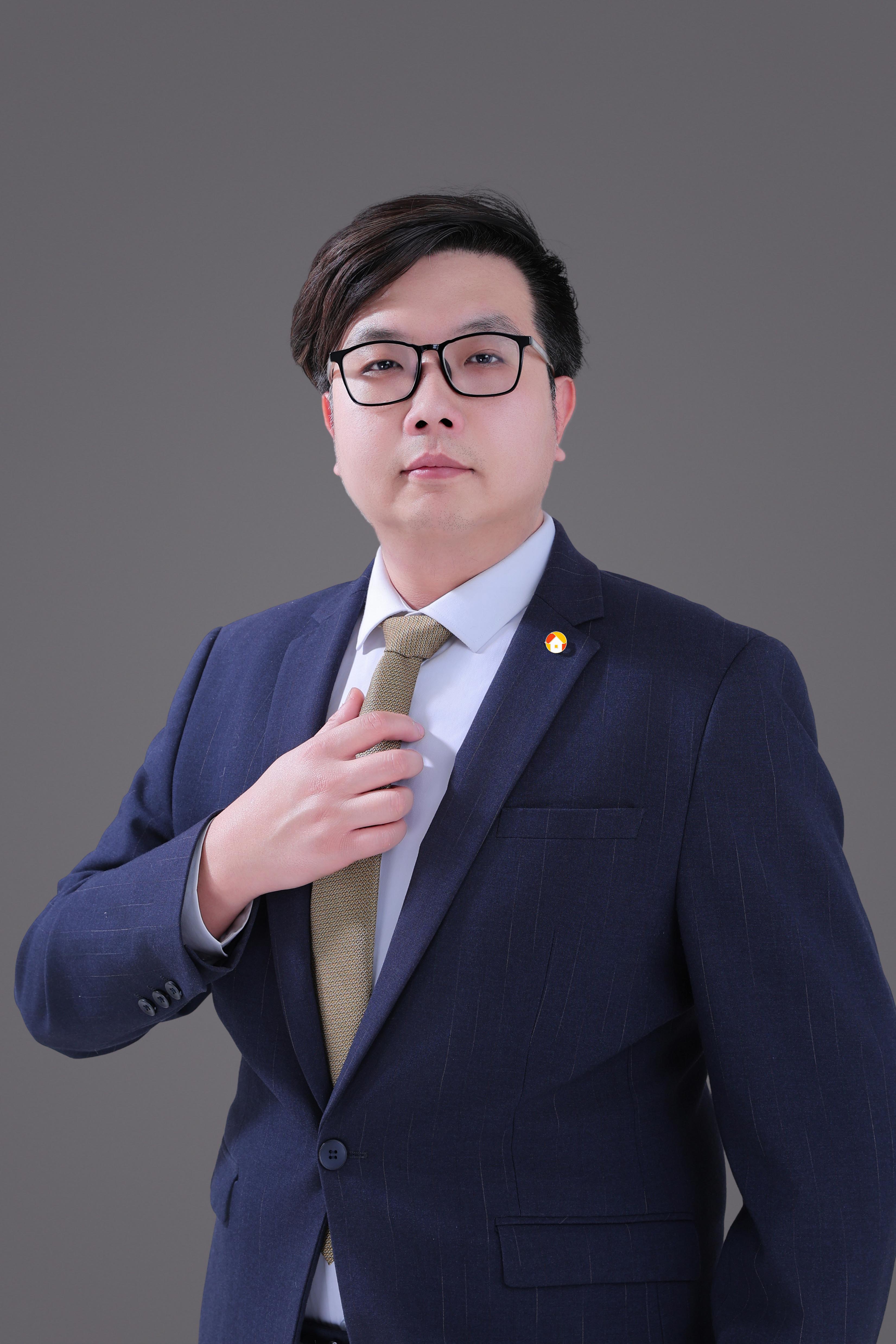 我爱我家经纪人杨铸