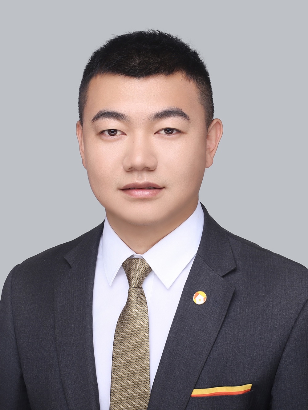 我爱我家经纪人张晓岩