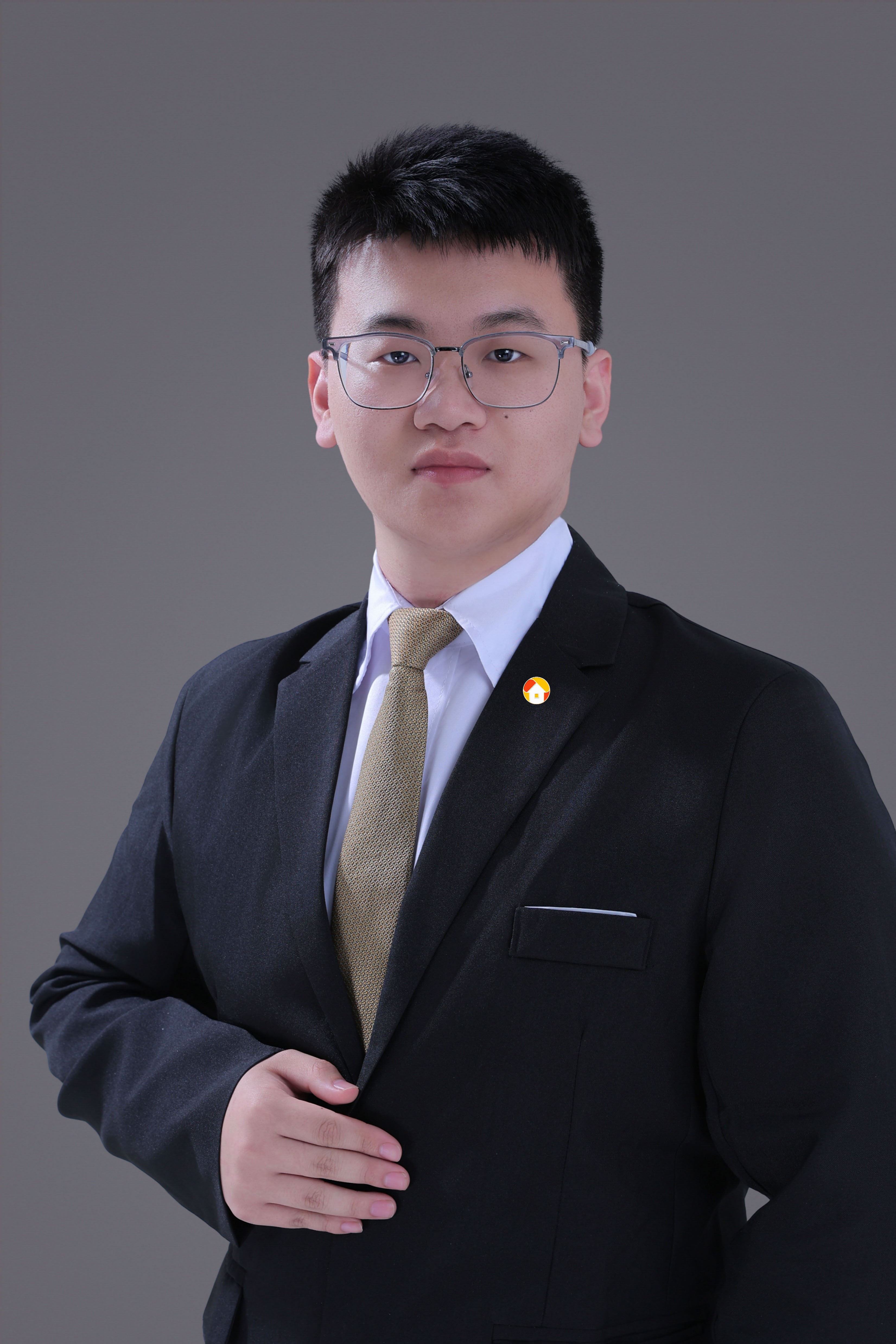 我爱我家经纪人张学达