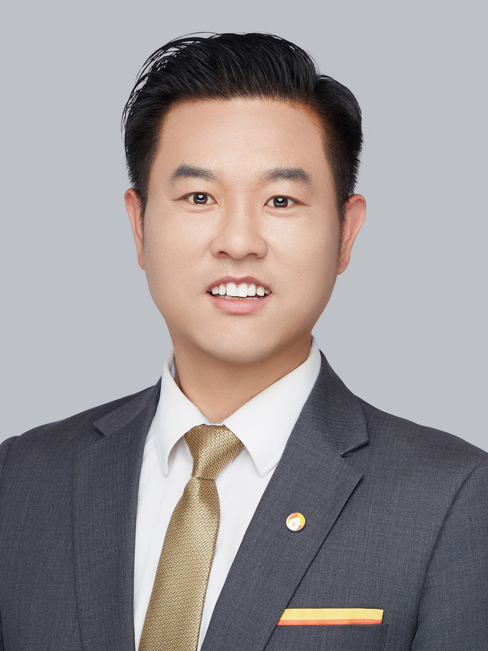我爱我家经纪人张家耀