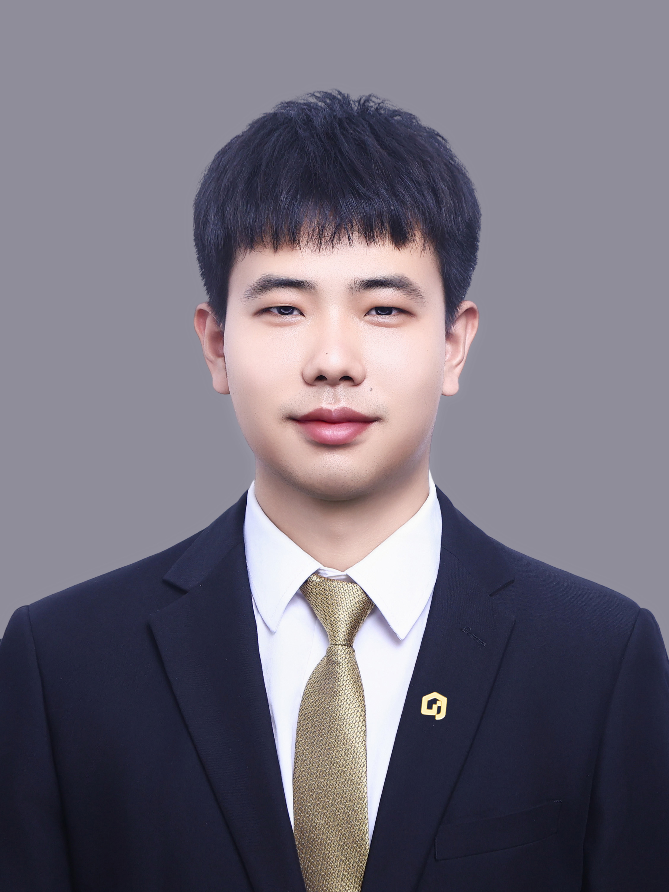 我爱我家经纪人张平川