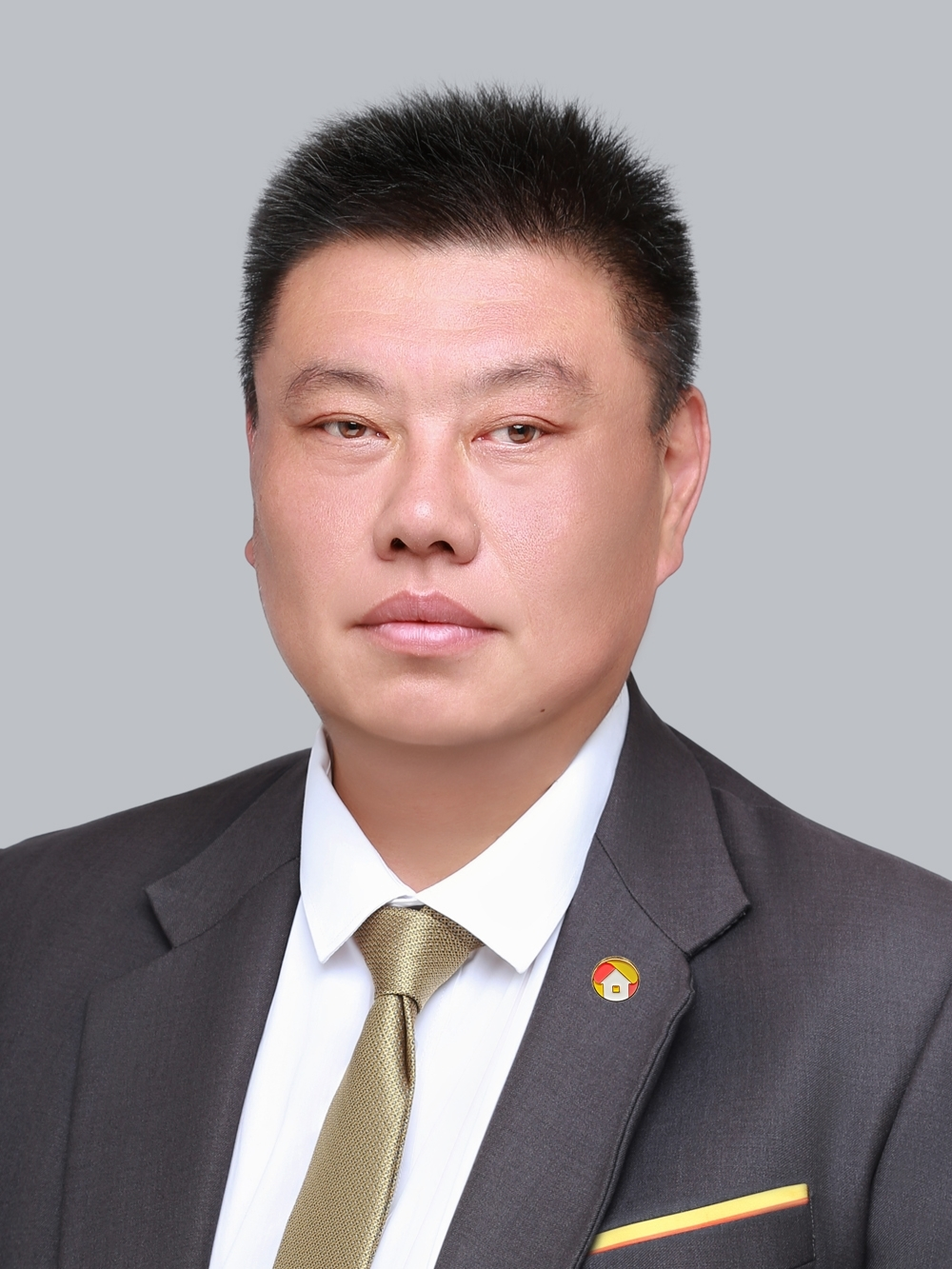 我爱我家经纪人邓隽
