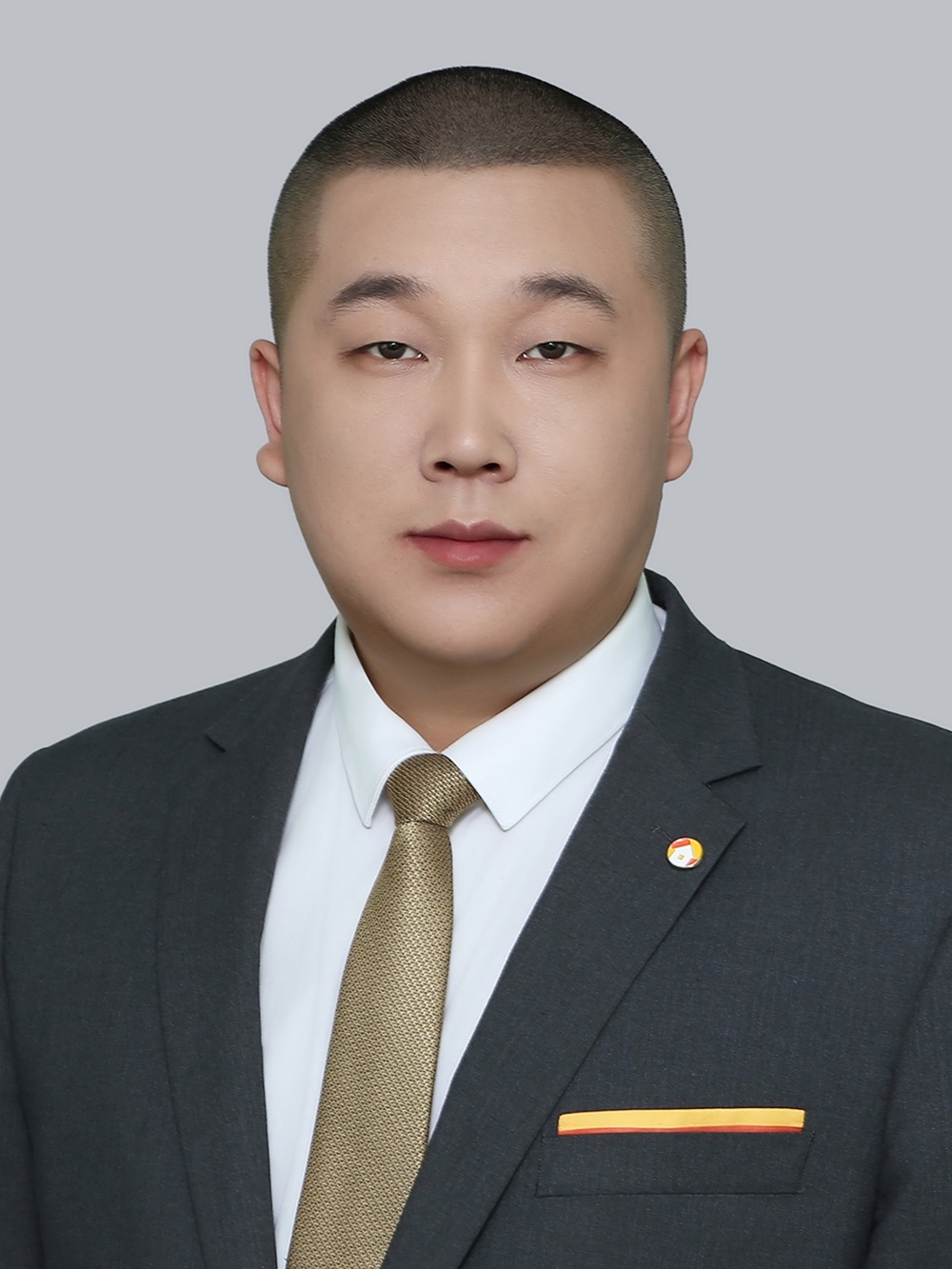 经纪人夏文强