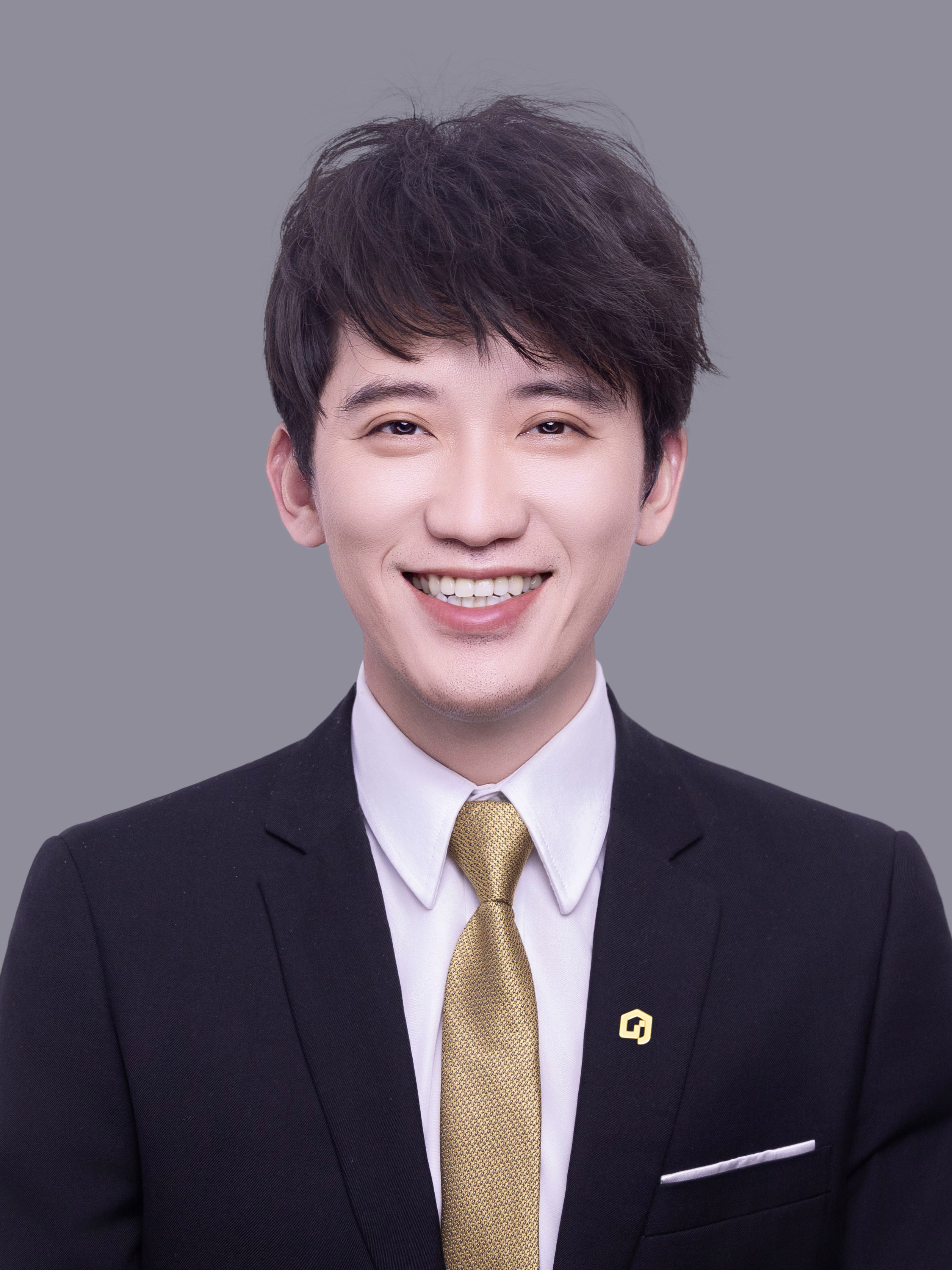经纪人何睿