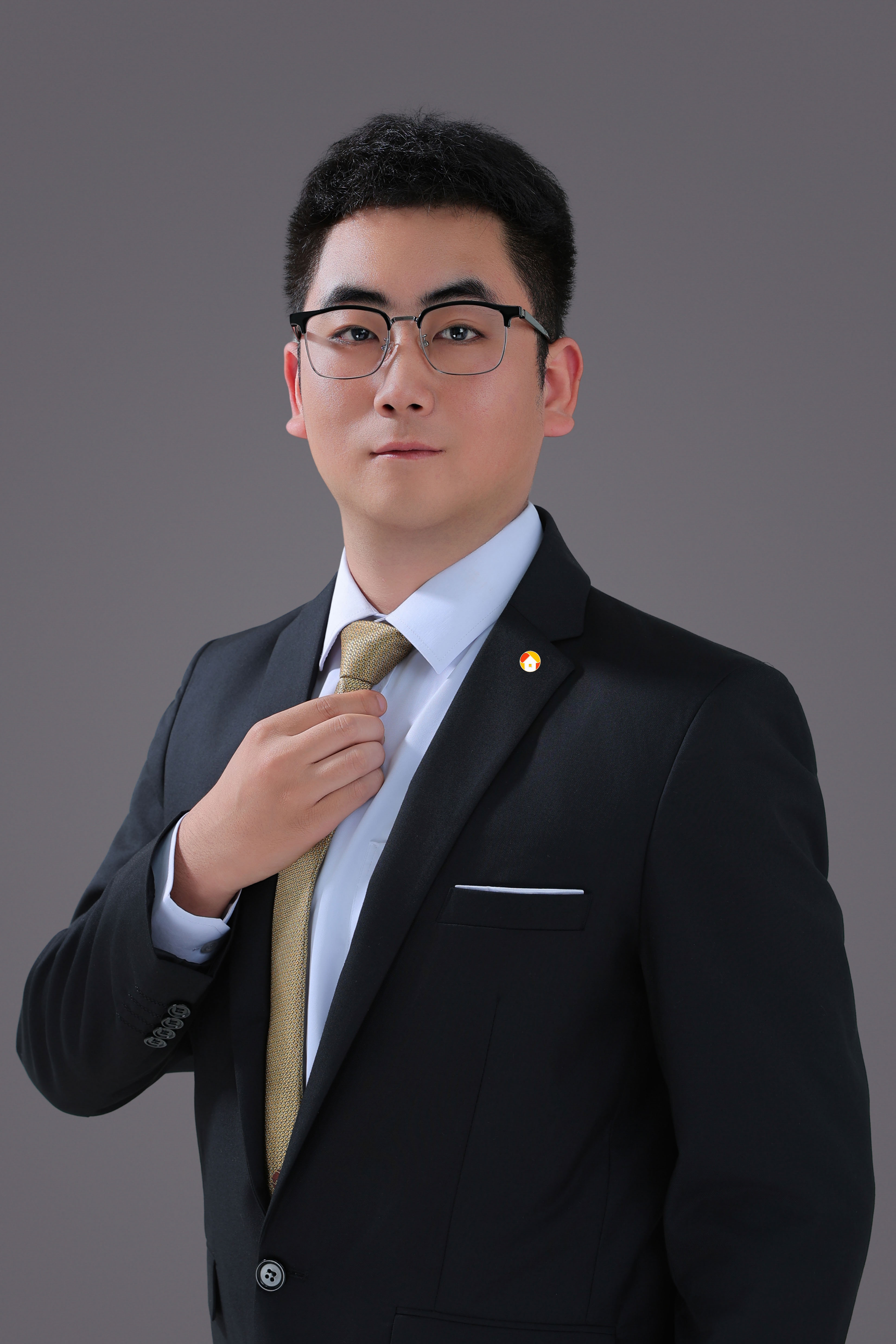 我爱我家经纪人张帅