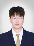 经纪人杨春平