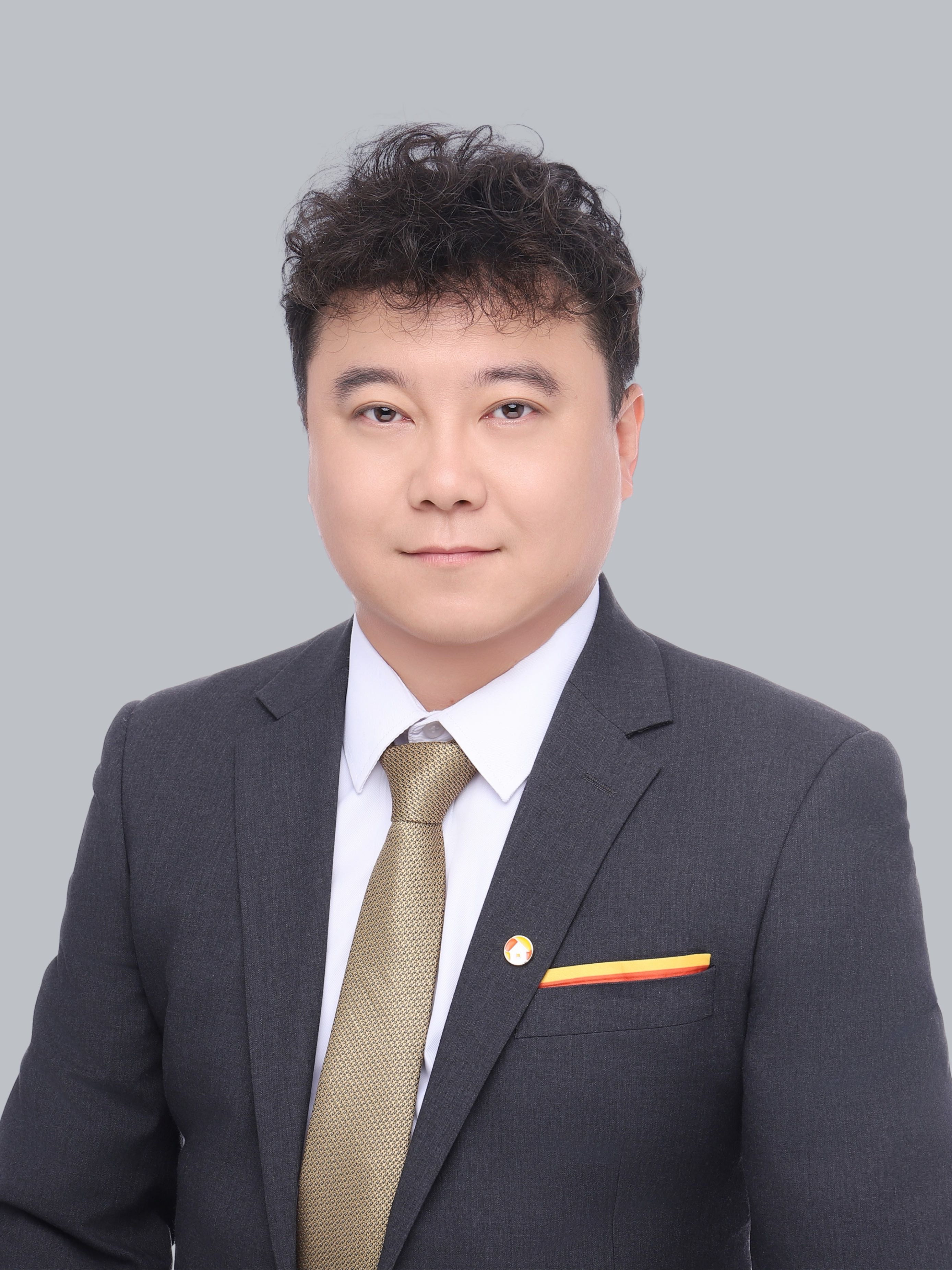 经纪人李蕾