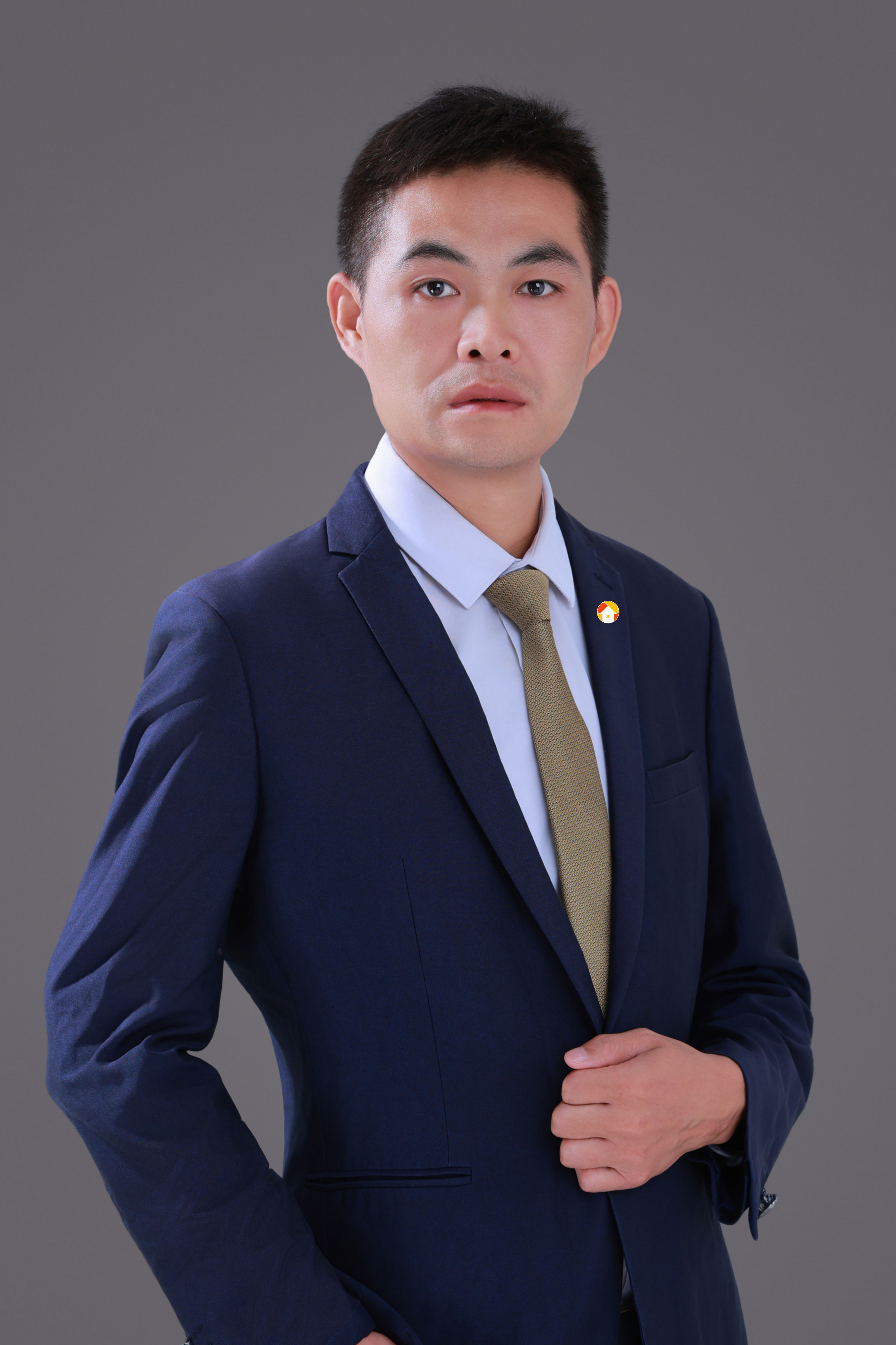 经纪人李少朋