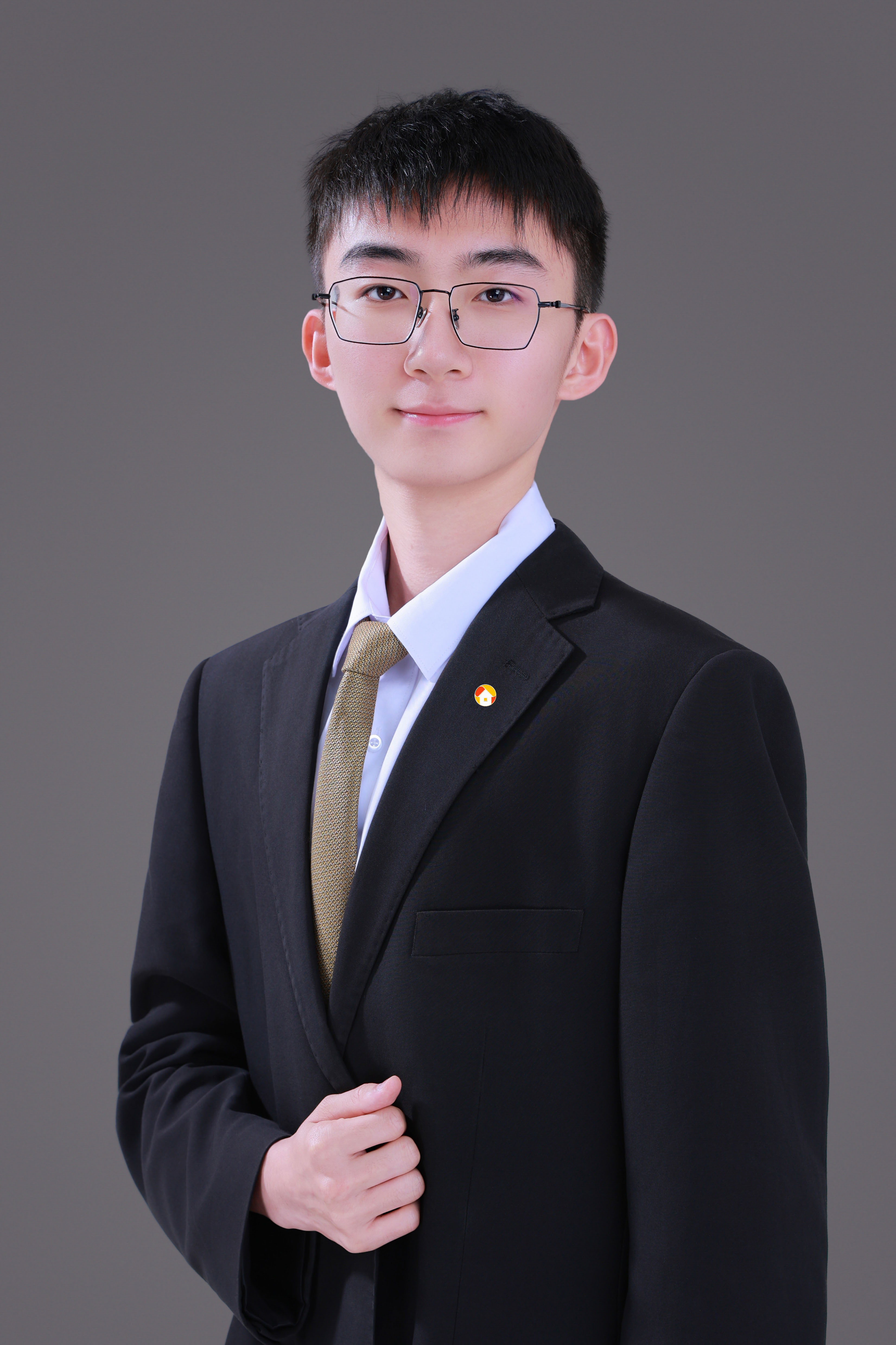 经纪人史中明