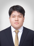 经纪人周忠忠