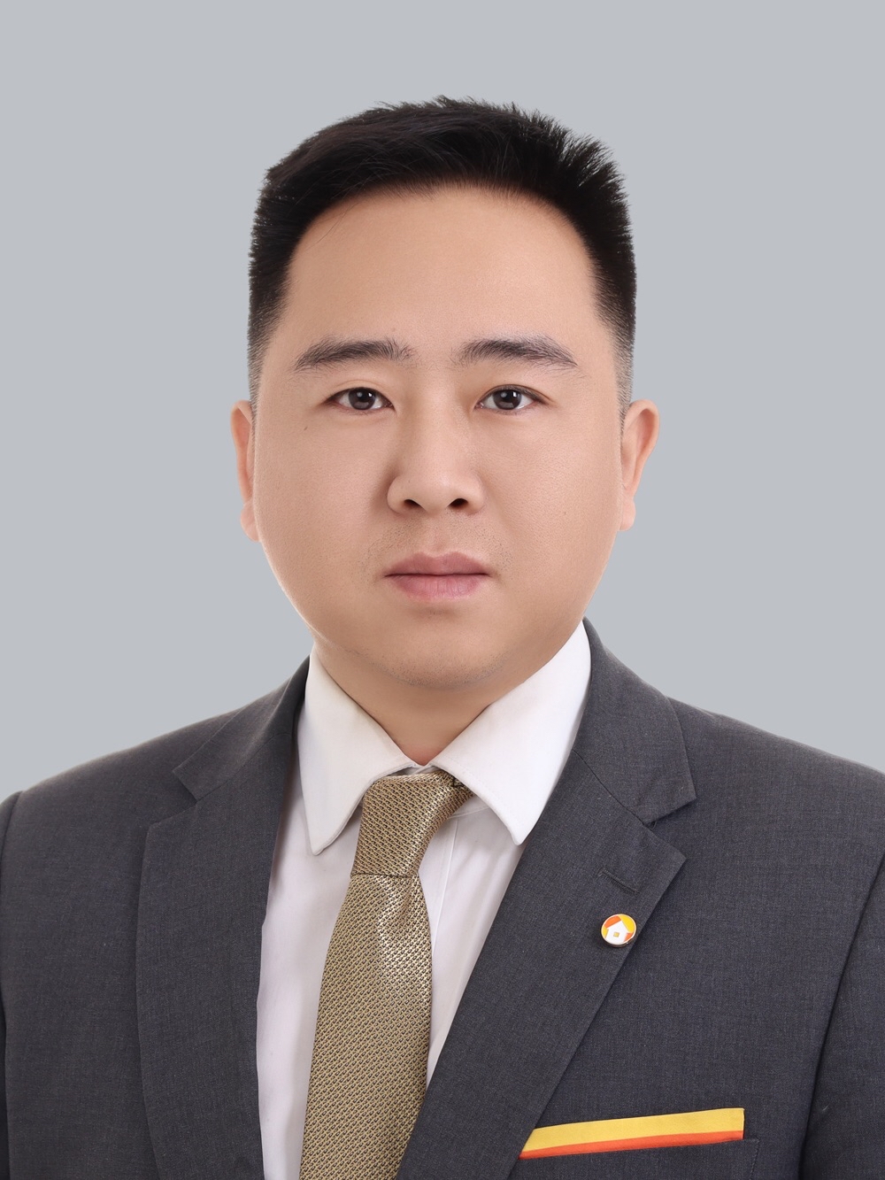 经纪人王现伟