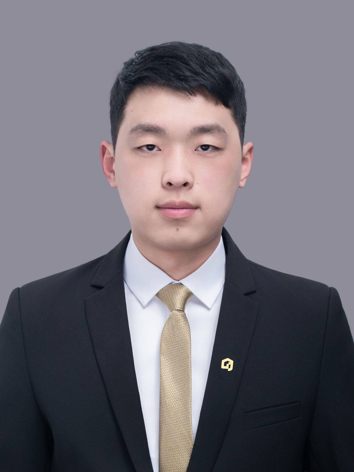 经纪人高焱