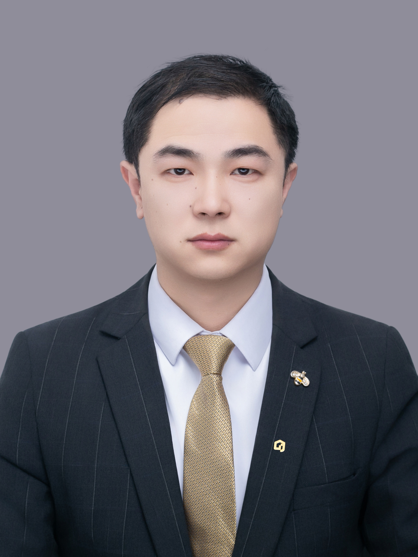 经纪人丁海波
