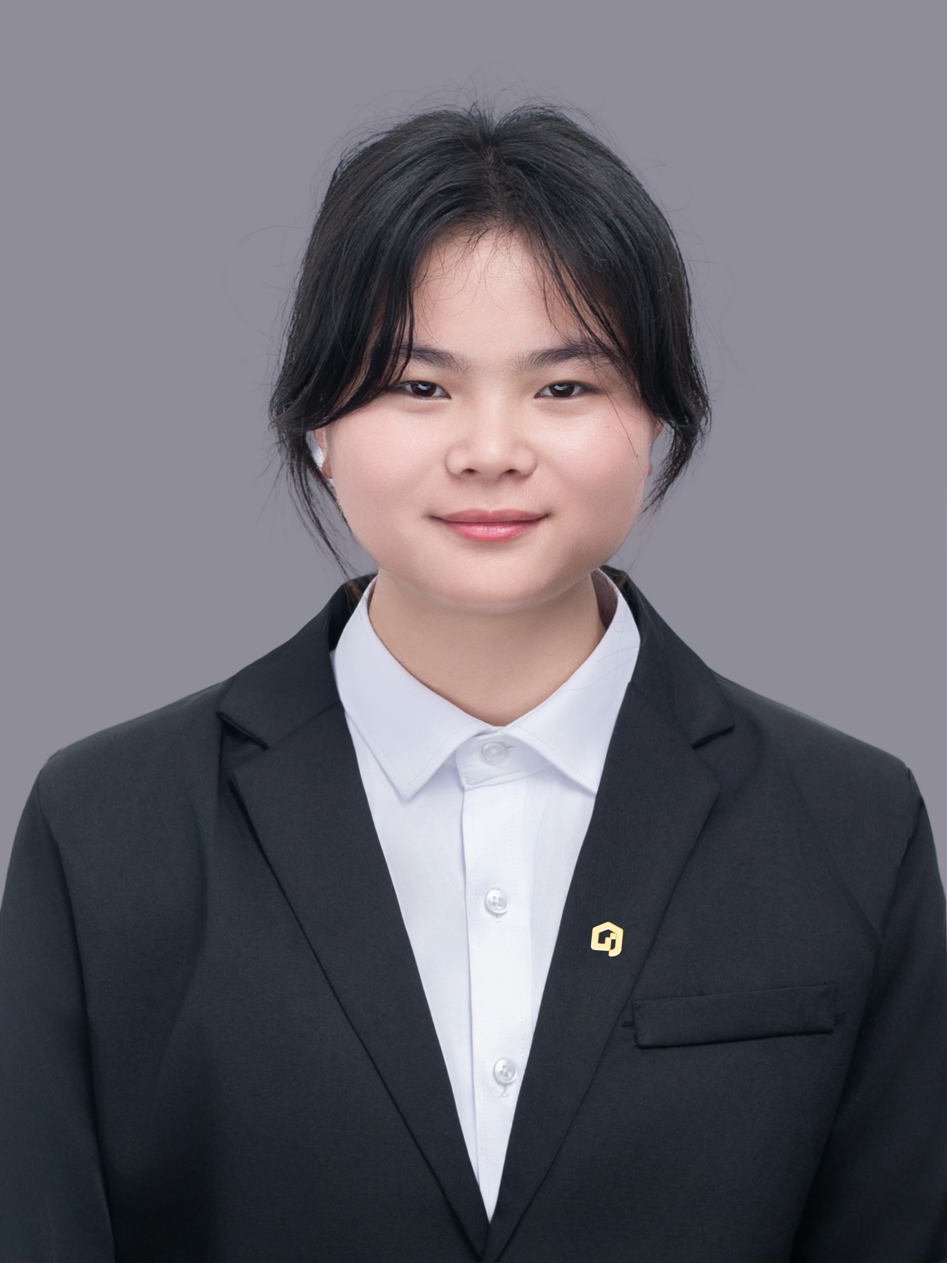 经纪人李志意