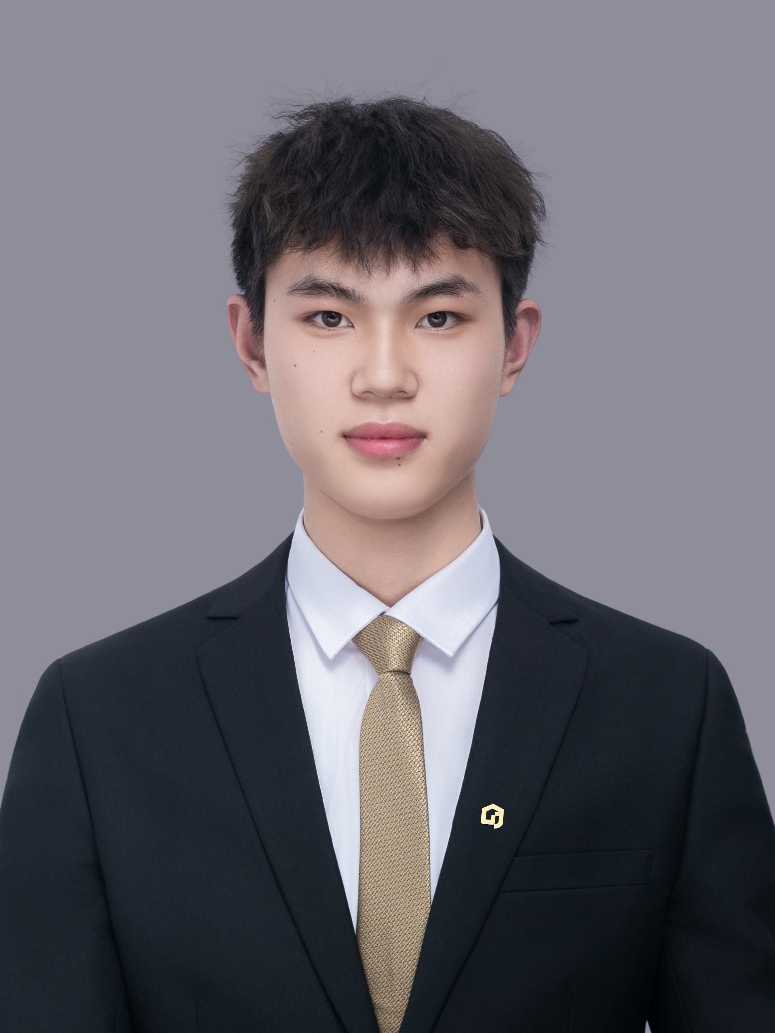 经纪人李游春