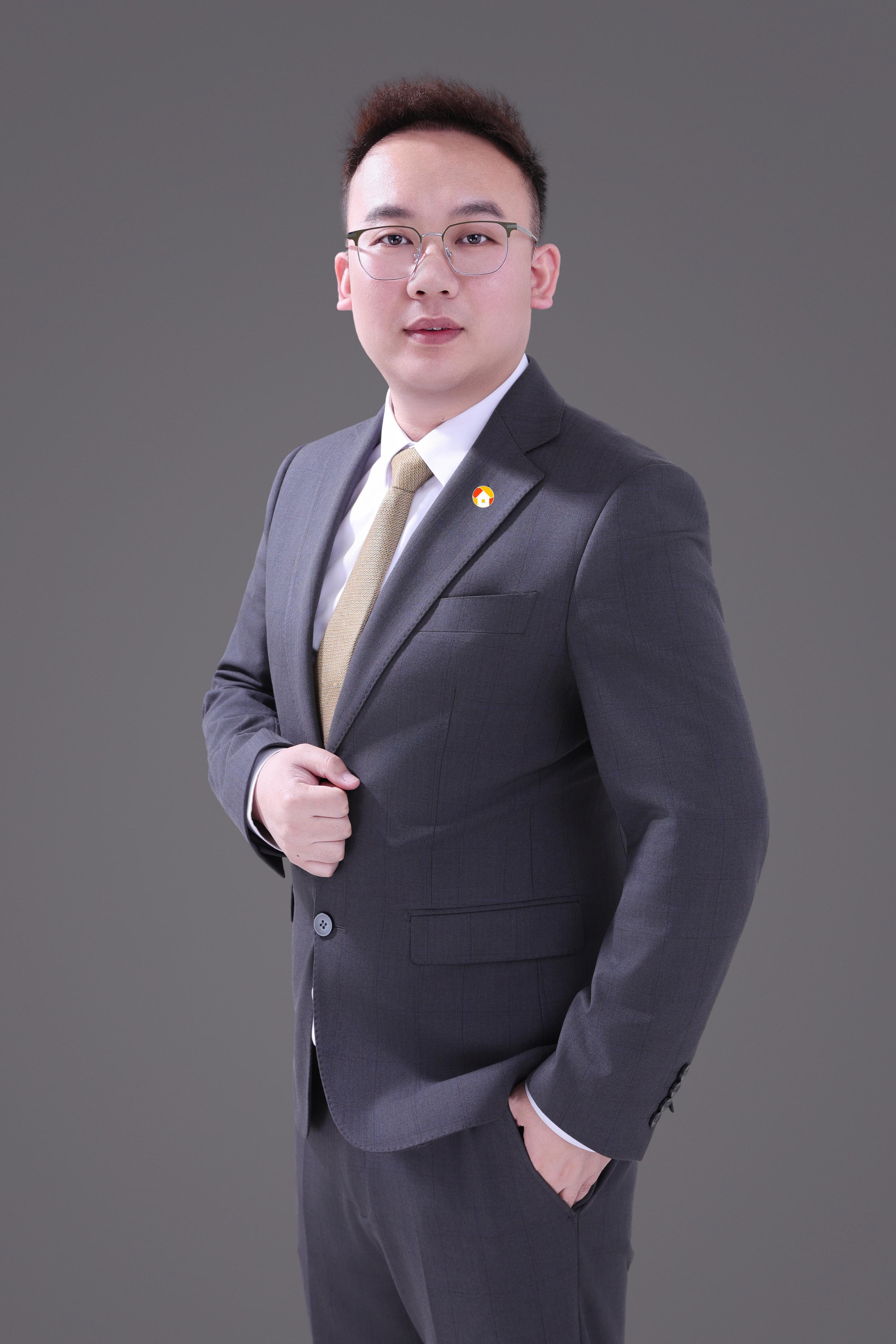 经纪人陈洪军