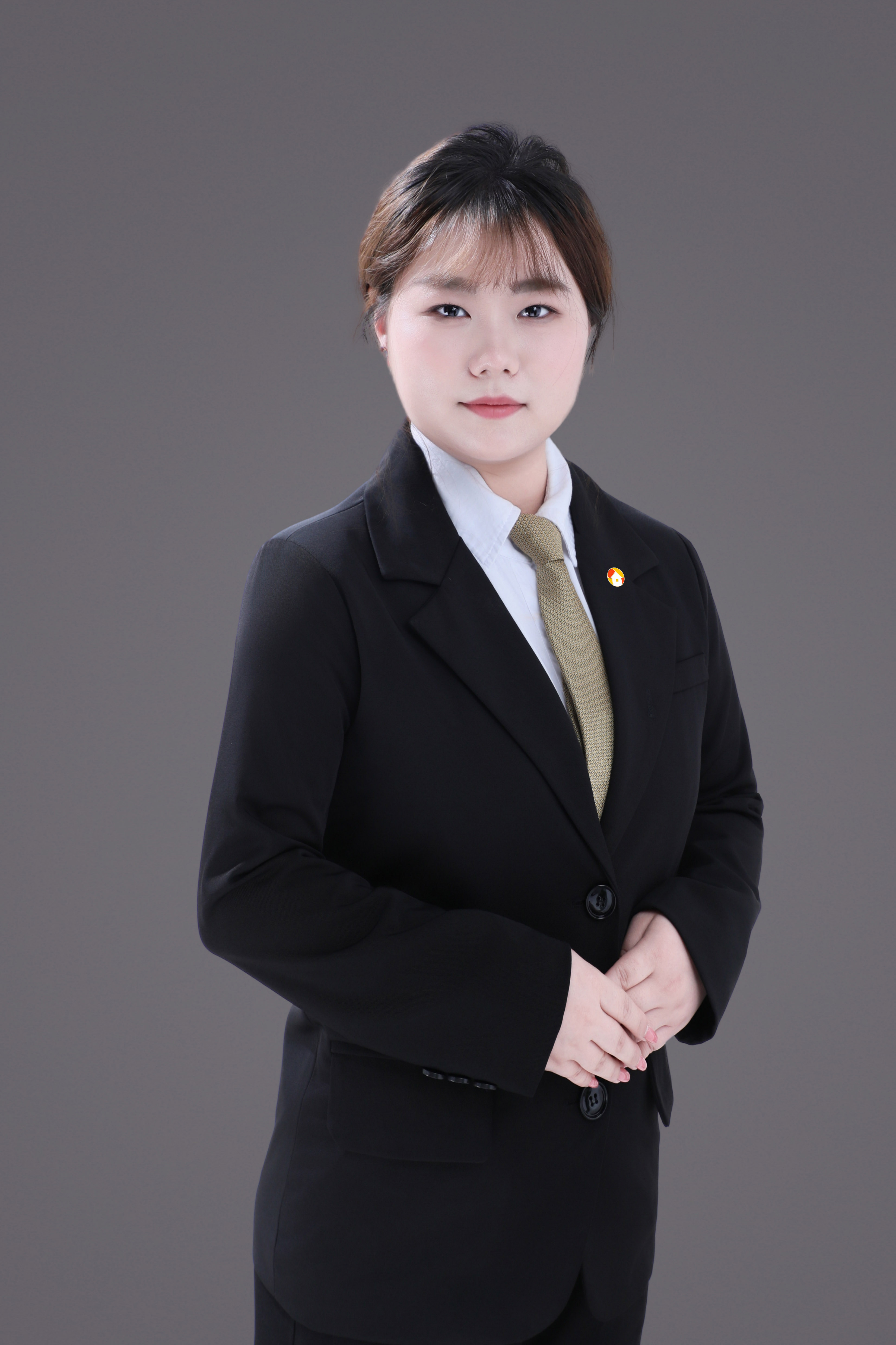 经纪人鲁桂敏