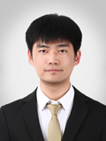 经纪人何君