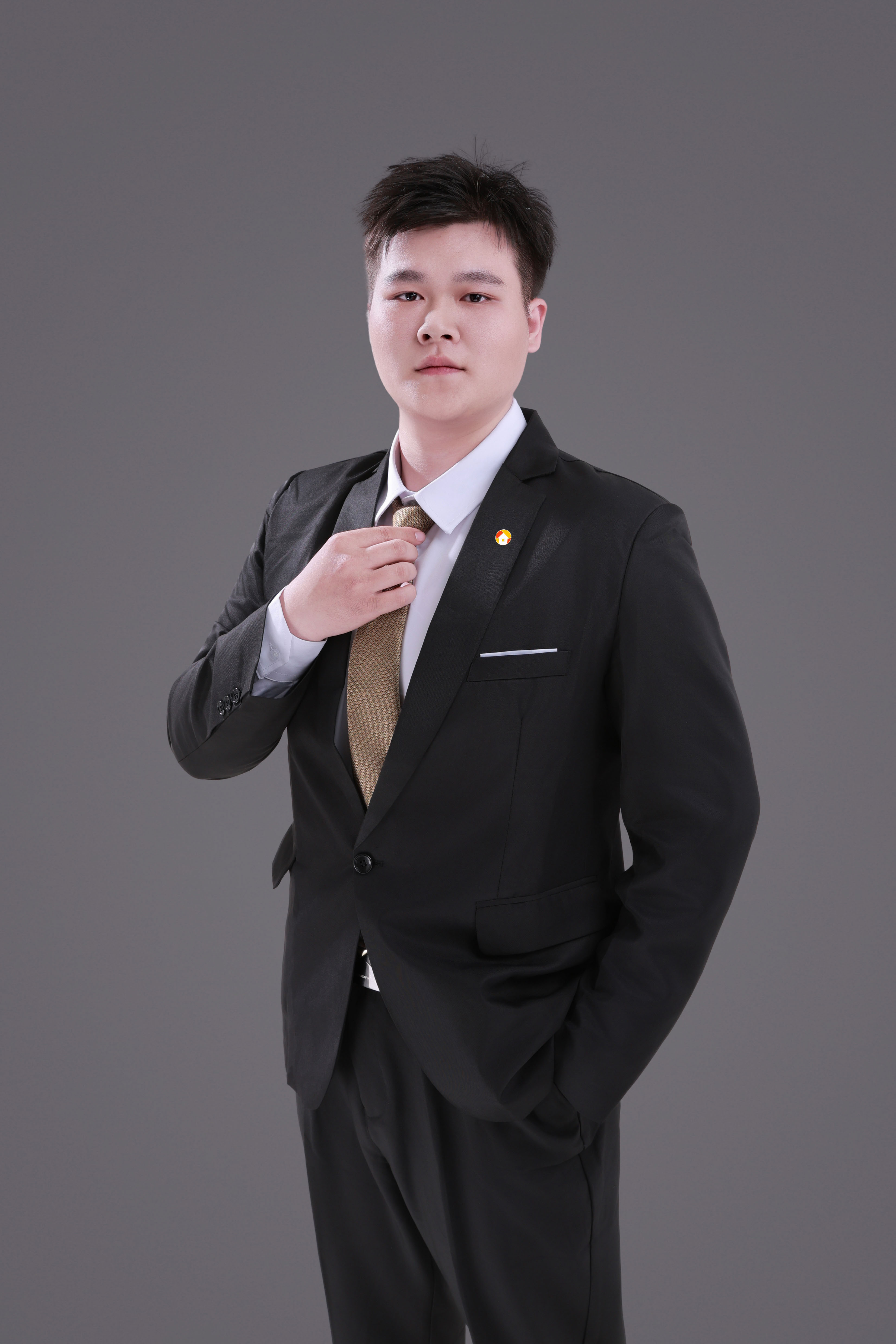 经纪人程驿奥