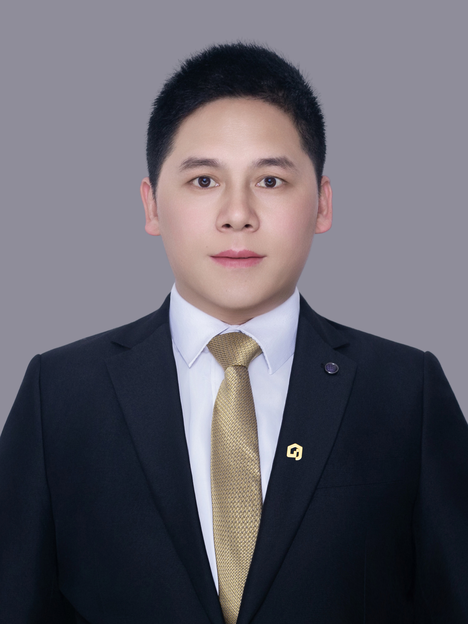 经纪人黄林林