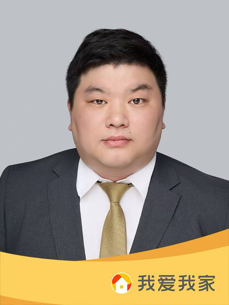 经纪人史超伟