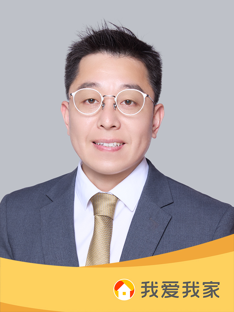 经纪人沈中元