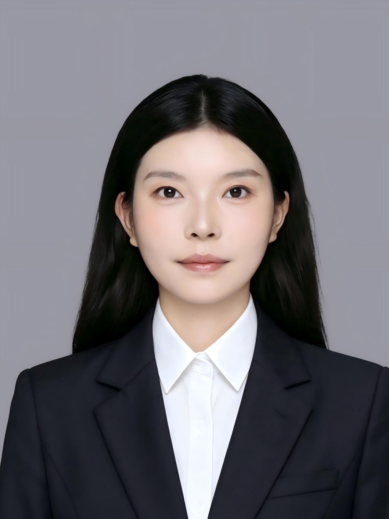 经纪人李本丹