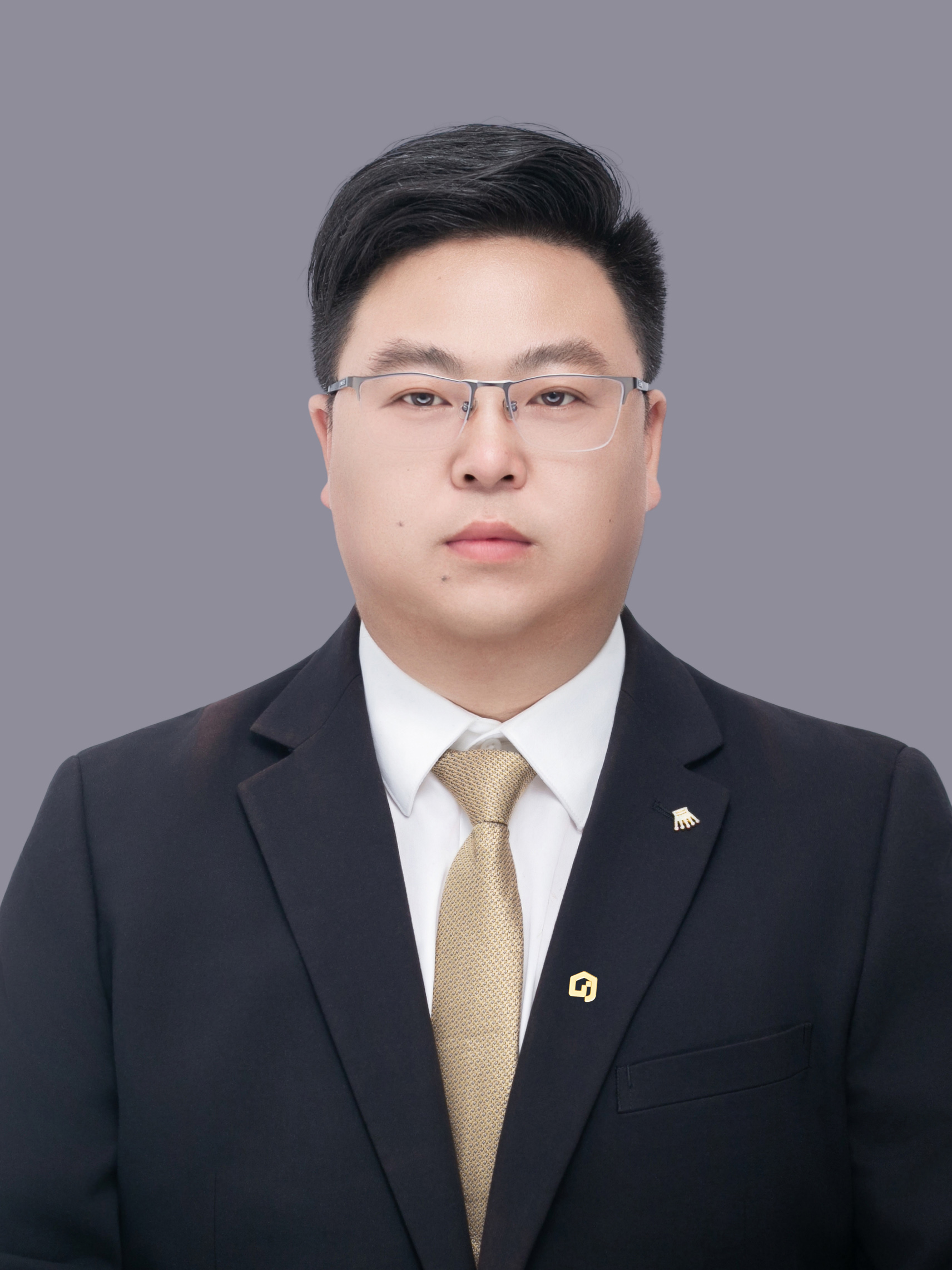 经纪人贺亮