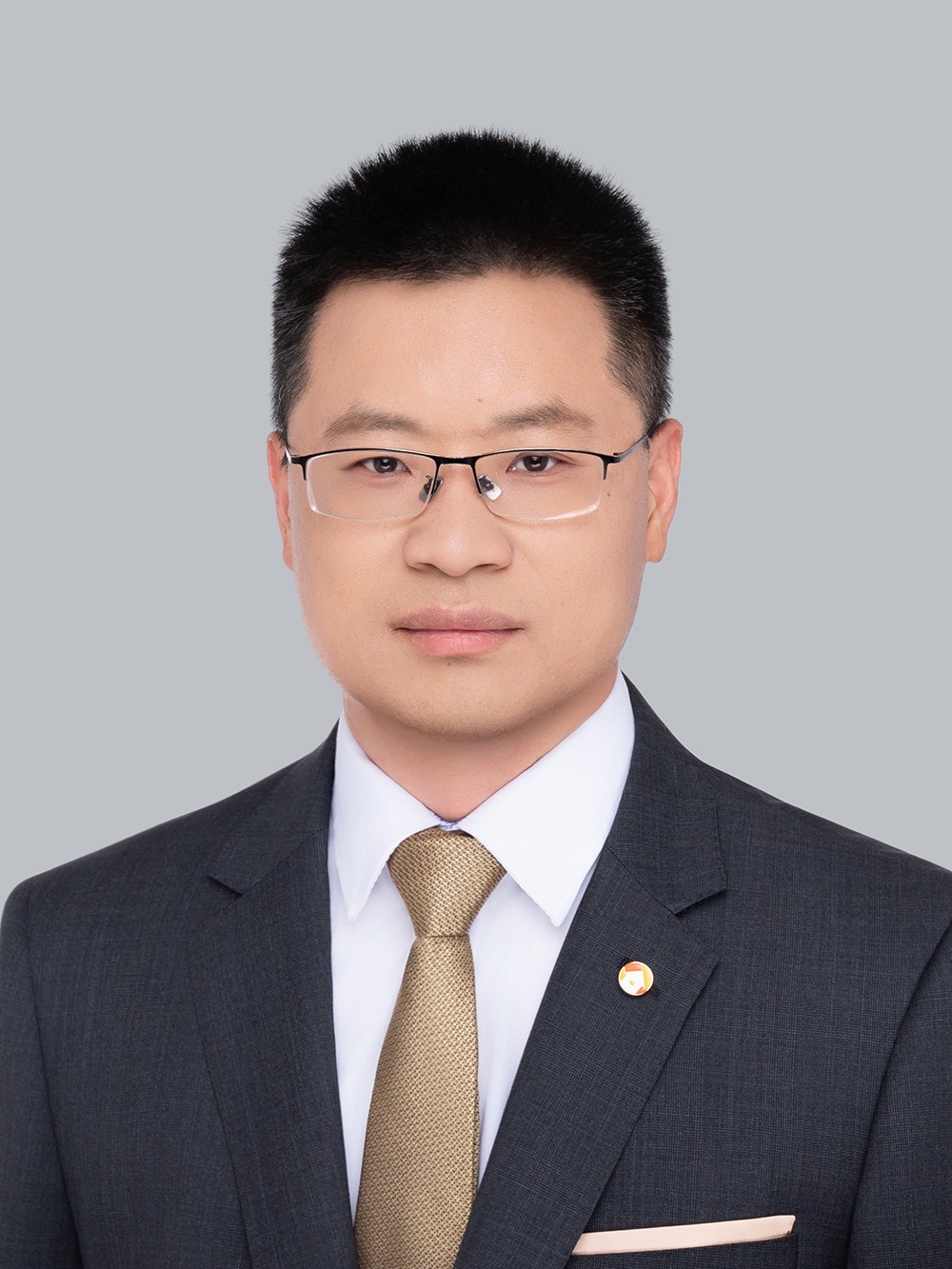 经纪人周春雷