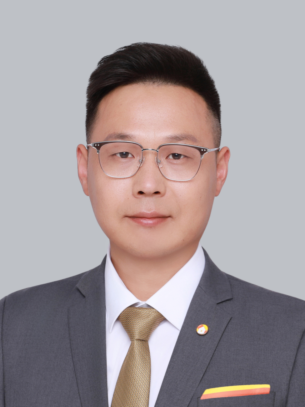经纪人耿哲卿