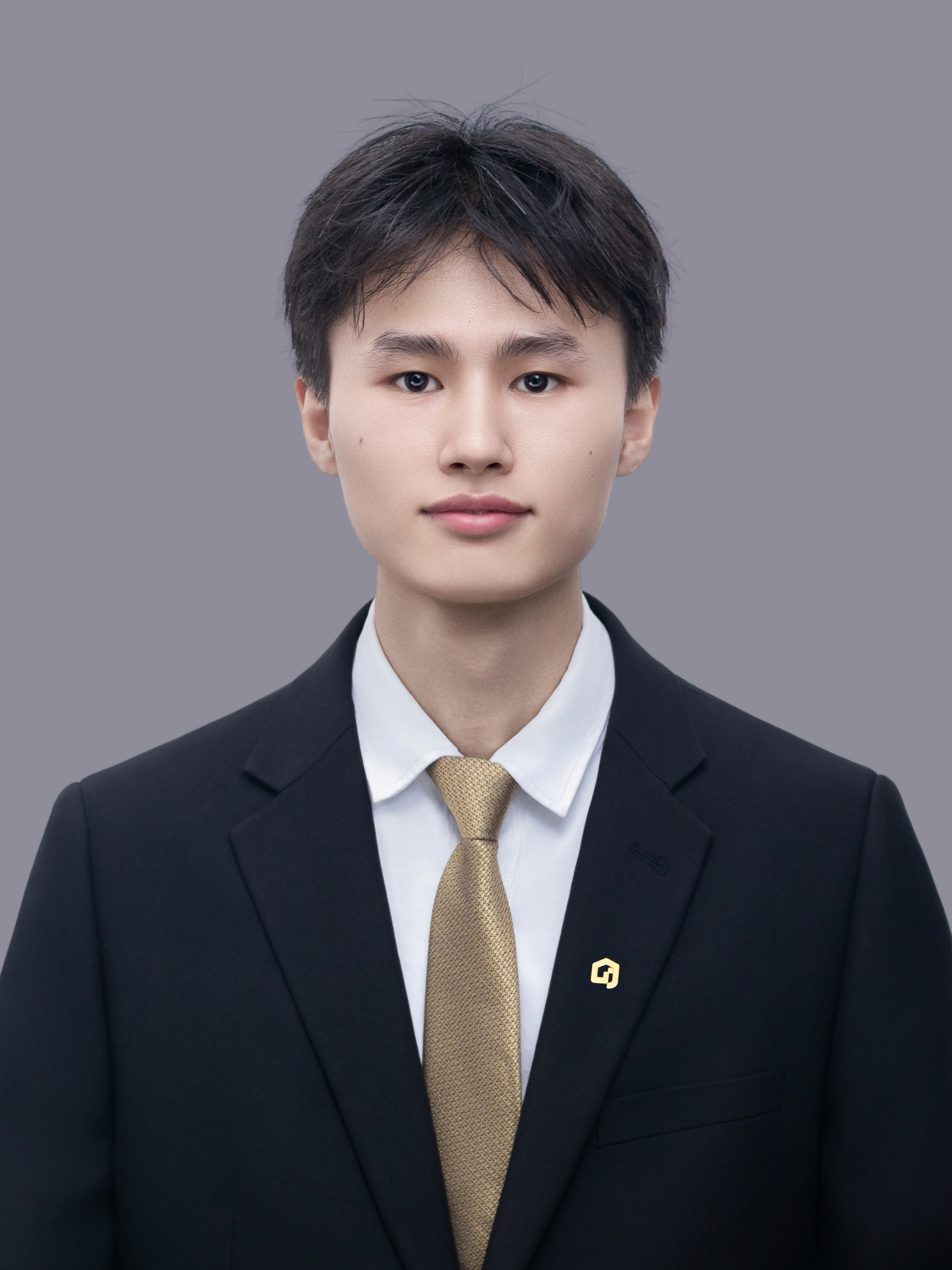 经纪人周佳明